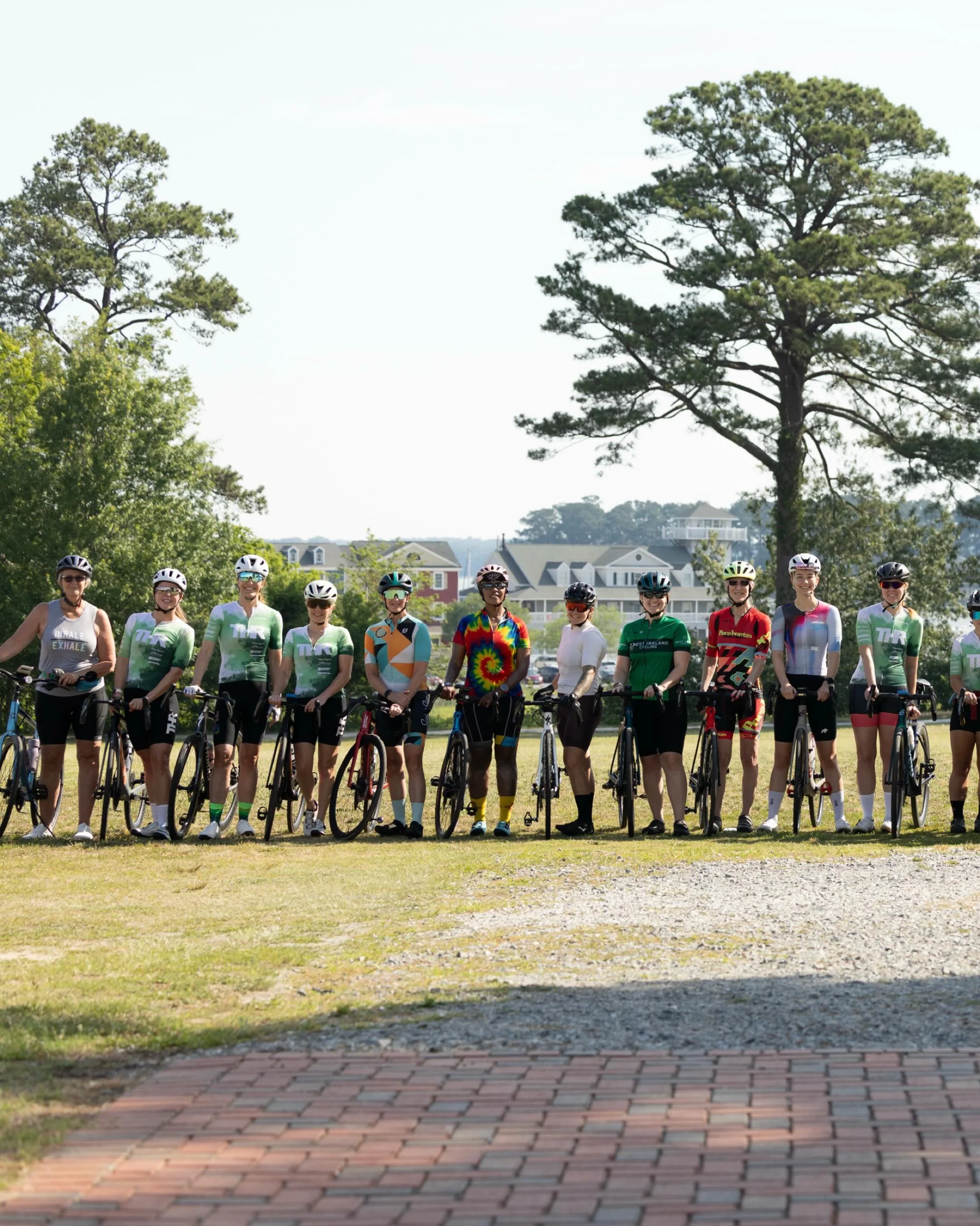 The THR women's ride this past Sunday was an awesome time. Great route, great weather, and even better company!

Local racing is on an upswing right now among a lot of different categories, but one area where it still lags is with women's participant