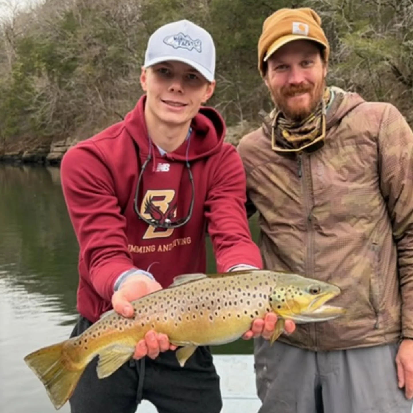 2026 is already off to a phenomenal start! Quincy with a beautiful 23" brown trout! I am almost booked up for January with a few weekdays available and plenty of dates for February and March. Shoot me a message if you want chase big trout!

#fly