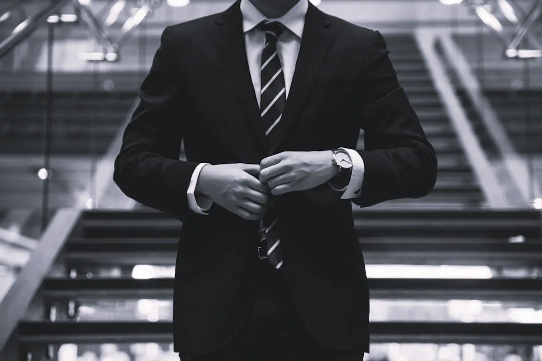 colin-robinson-lawyer-pearlman-lindholm-victoria