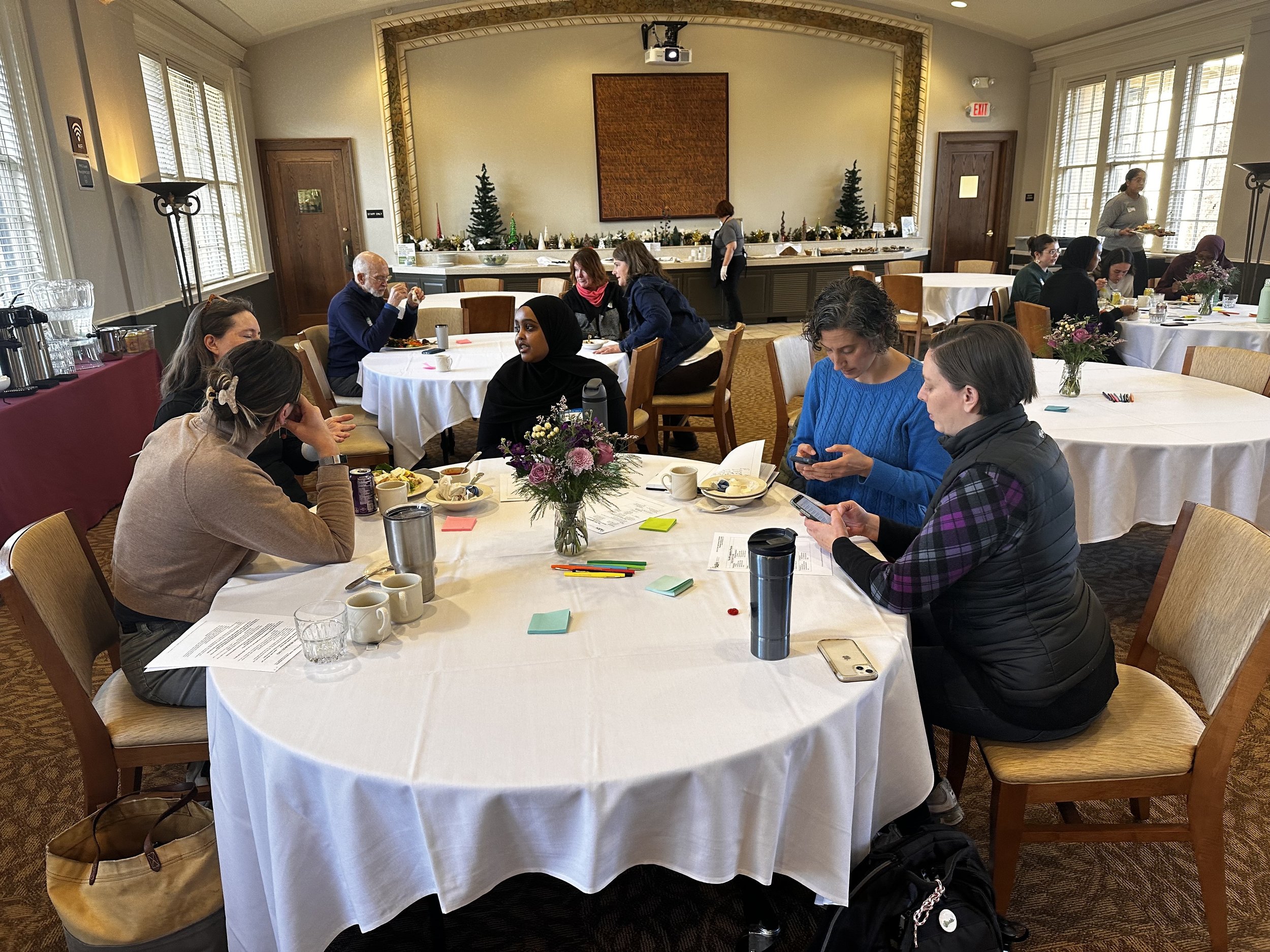 Fellows and mentors connected over lunch together.