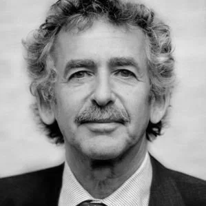 Mark van Waes headshot.jpg