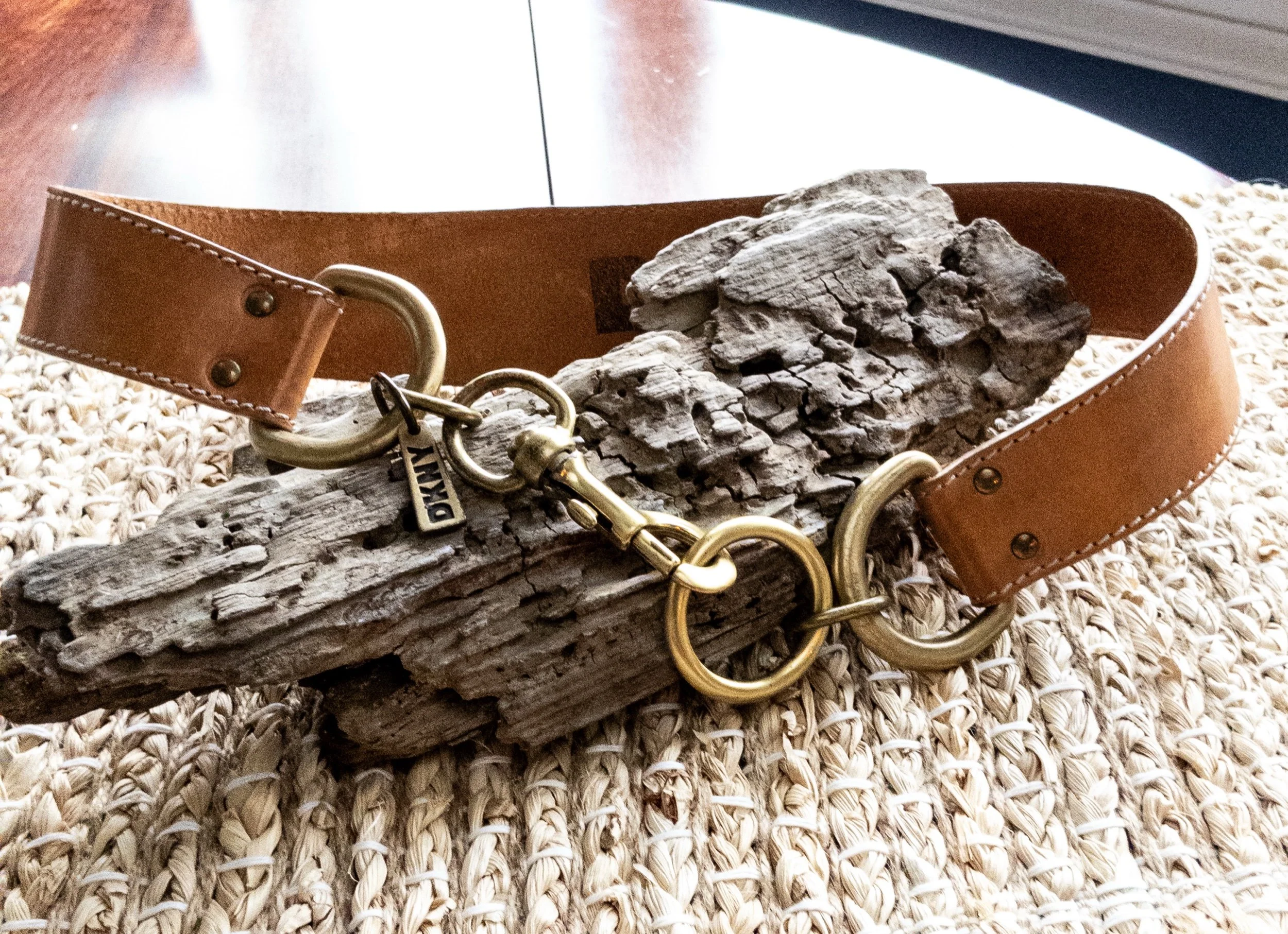 DKNY BROWN LEATHER BELT DKNY Vintage Leather Braided Belt Sz M/L Brown... | Depop main image 2