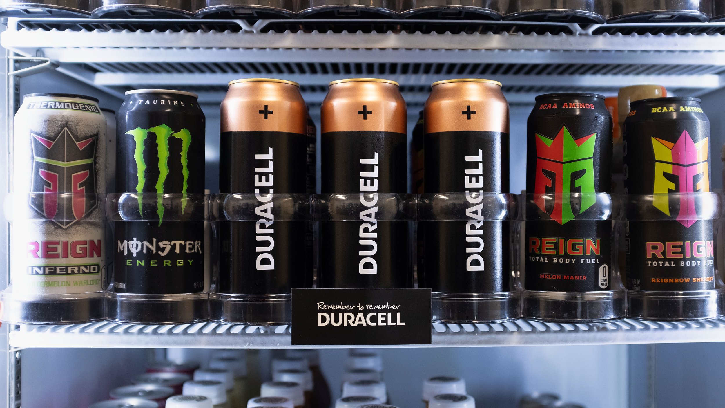 STORE_CANS_DURACELL_02.jpg