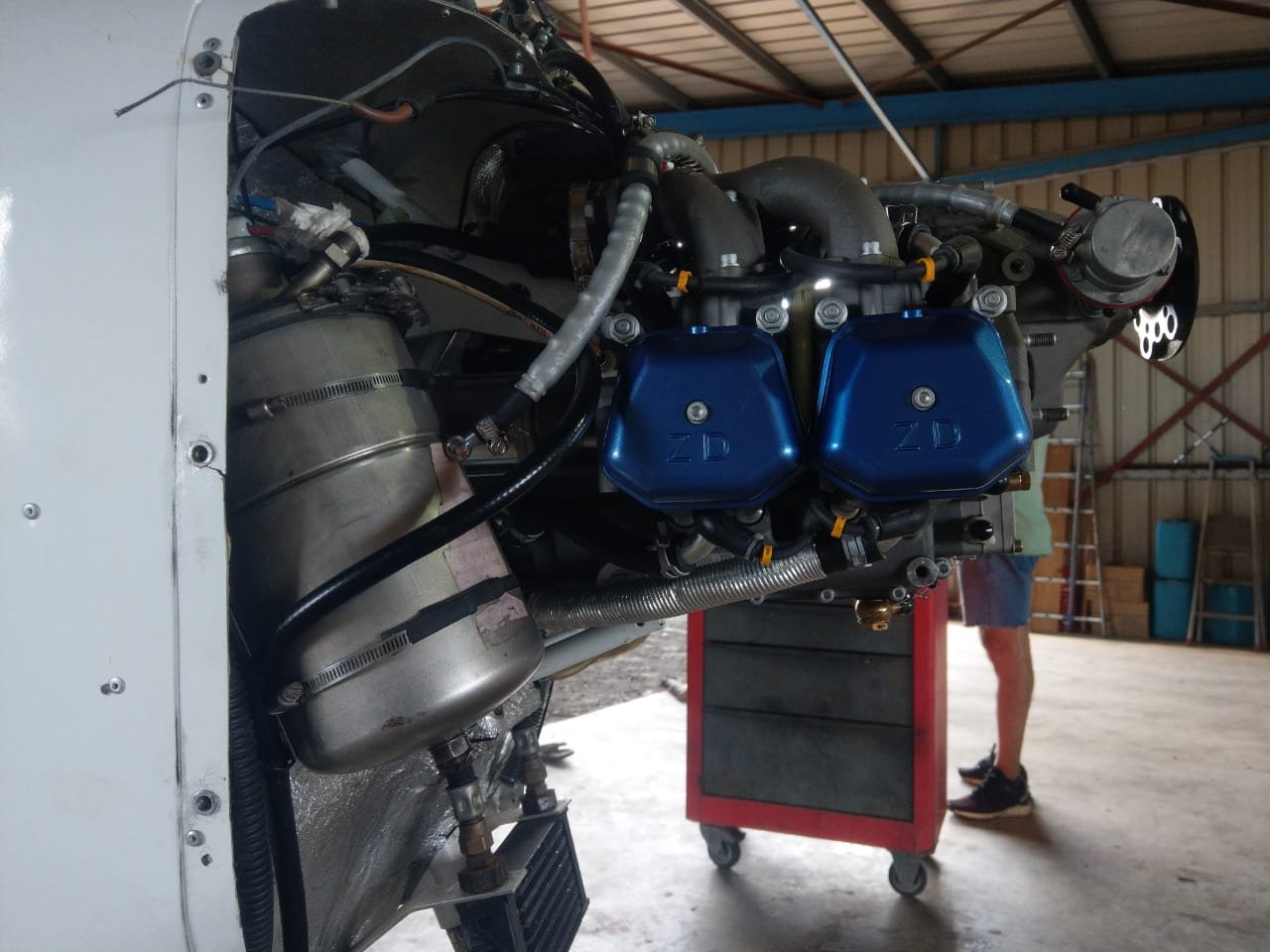 R2.jpg