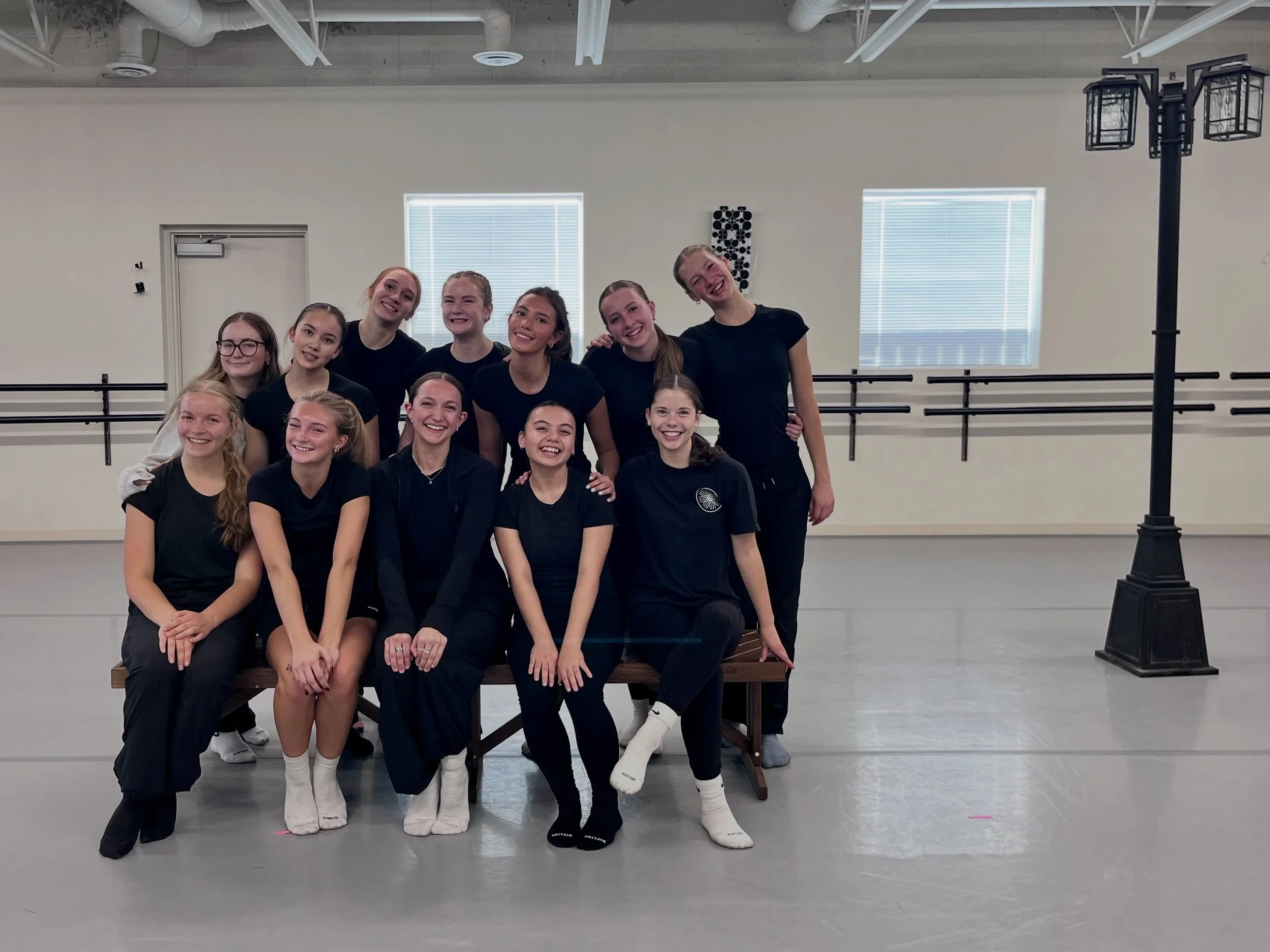 A huge thank you to @kaitlynseibold for an inspiring few weeks of choreography with our CYDC Div 4 dancers ✨ 

We are excited about this new work and can&rsquo;t wait to bring it to the stage this March 🔥

#cydanceco
#crossingsdance
#yycdance
#conte