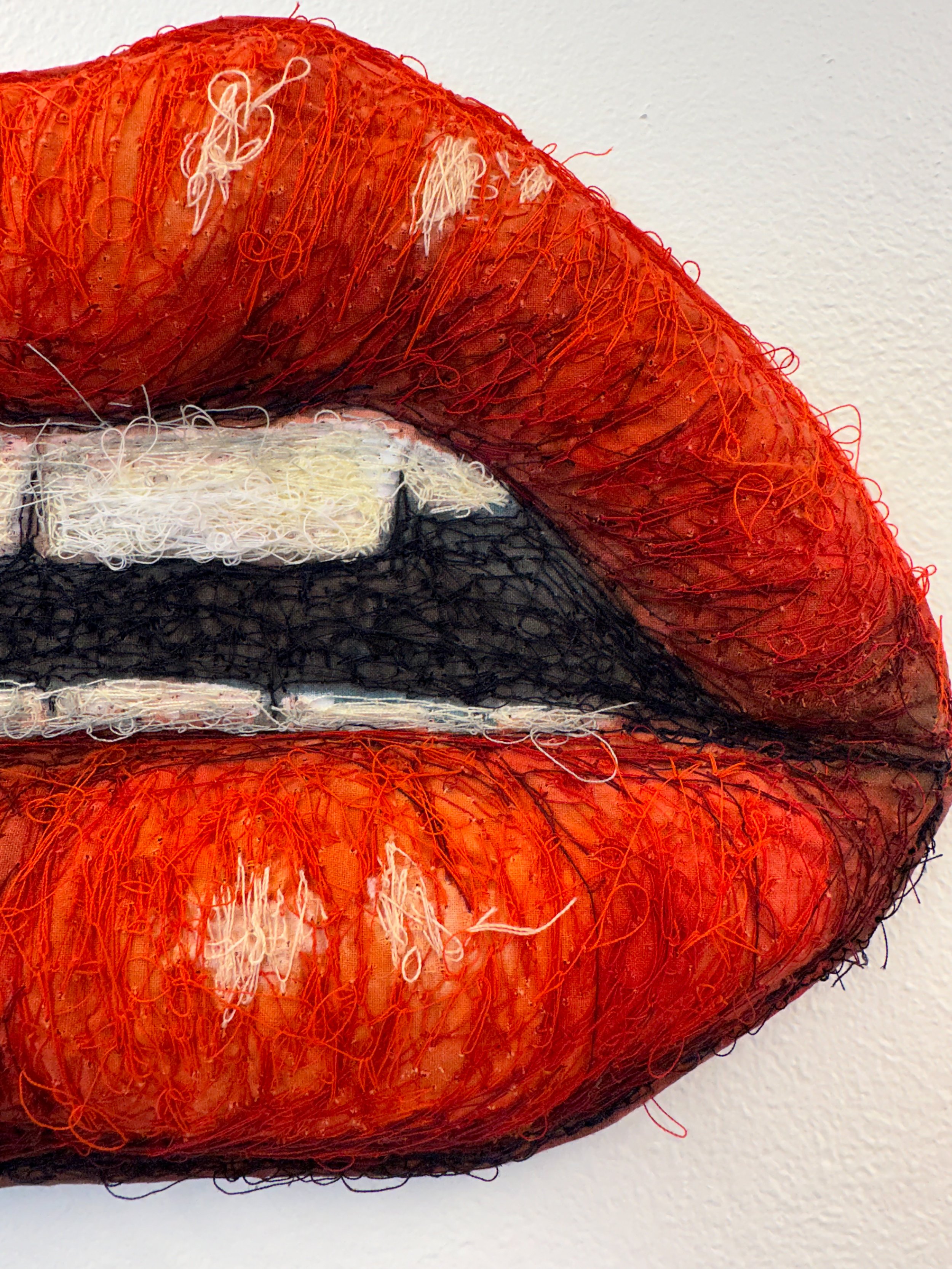 Lips_Kole_Detail.jpg