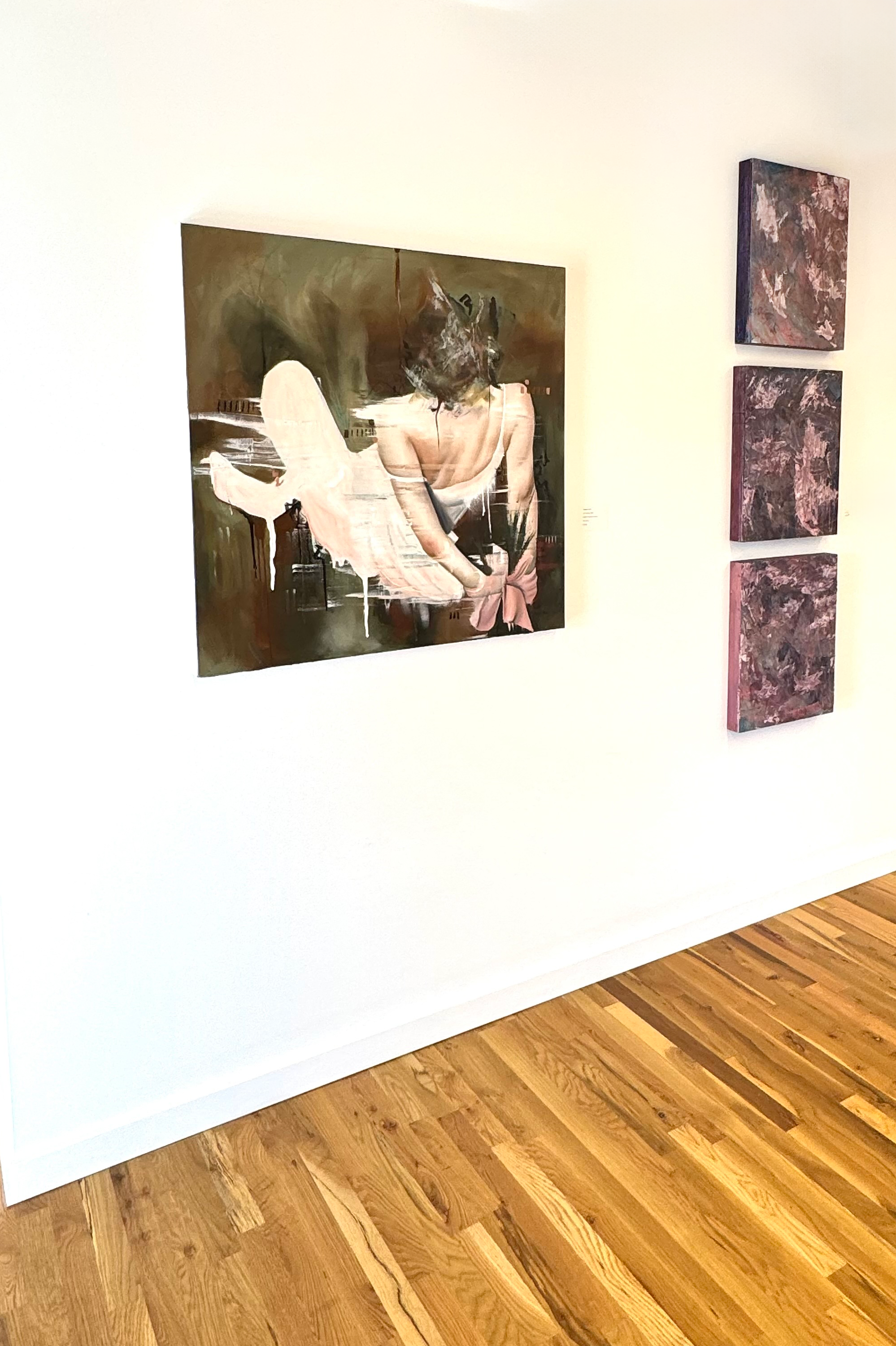 Gallery tied up view.png