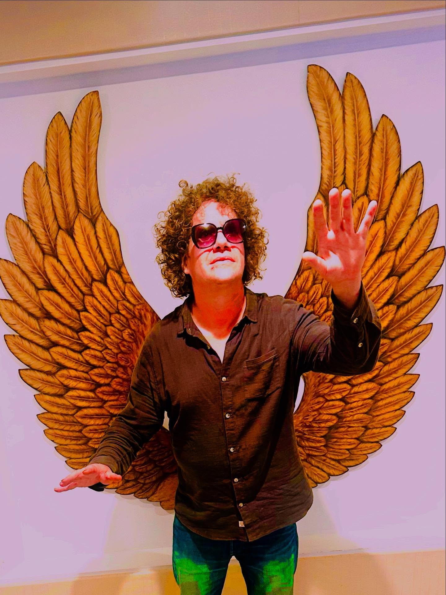 Nicarus is cleared for takeoff!! 

Still flying high after our quick trip to Los Angeles last weekend.  @mellow_crivello and Tata made the rounds with a founding member of the Tang Gang and our partner from the parking lot, Q!!!!

Met up with our fav