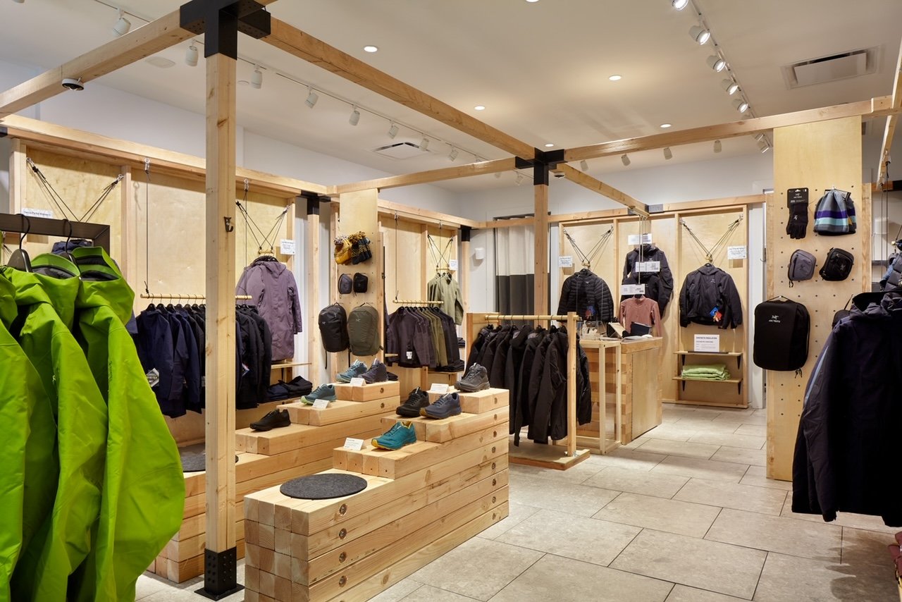 Arc'teryx Icon Store