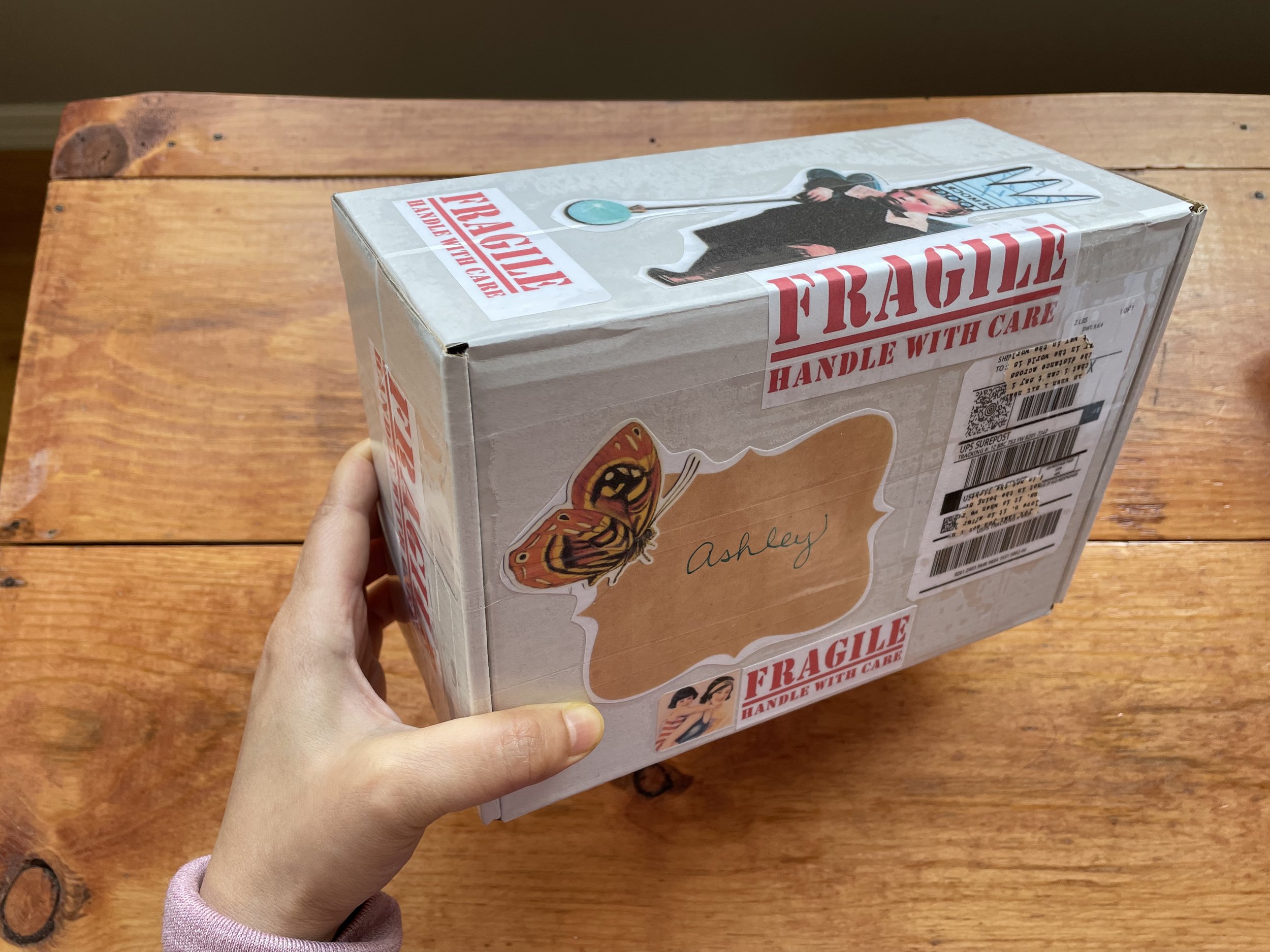 Gift Box LARGE.jpg
