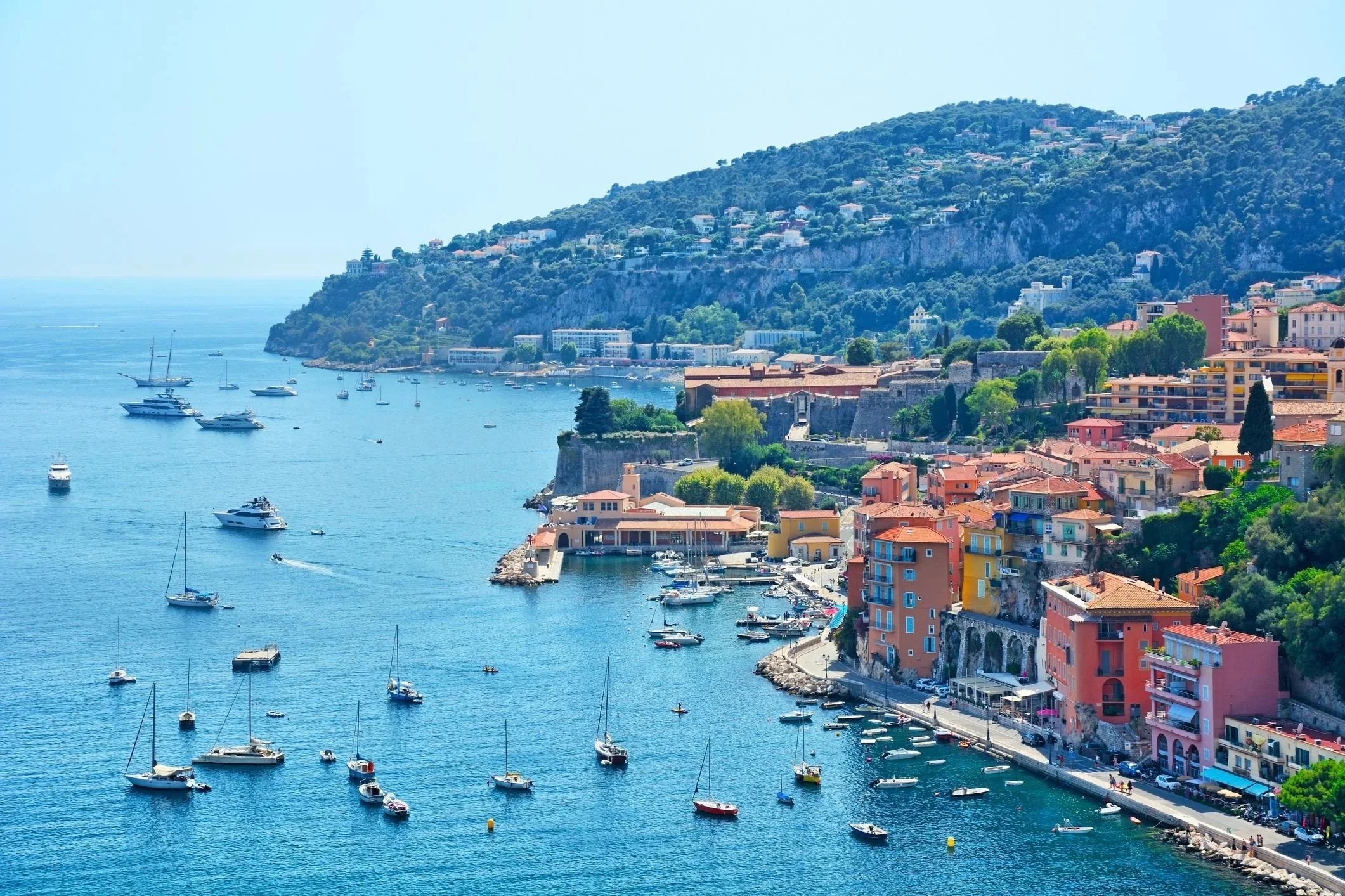 A Snob’s Guide to the French Riviera by Lanie Goodman