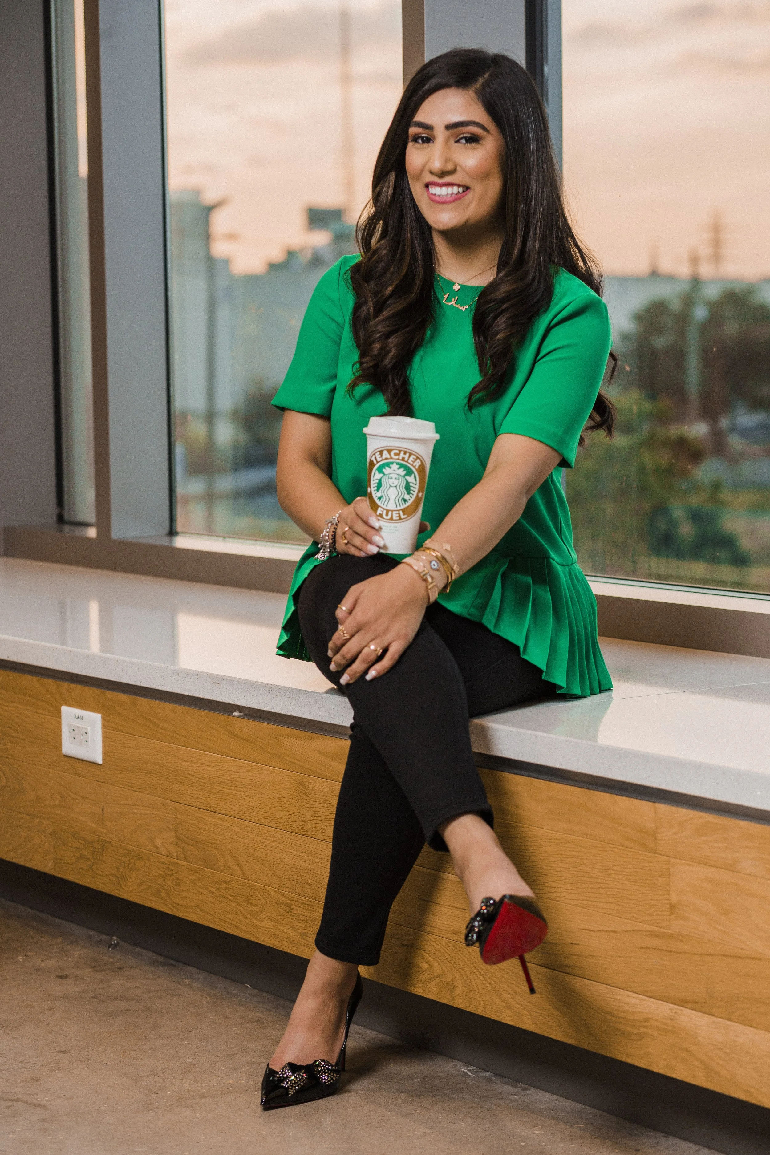 Sara UHD Grad Web (7).jpg