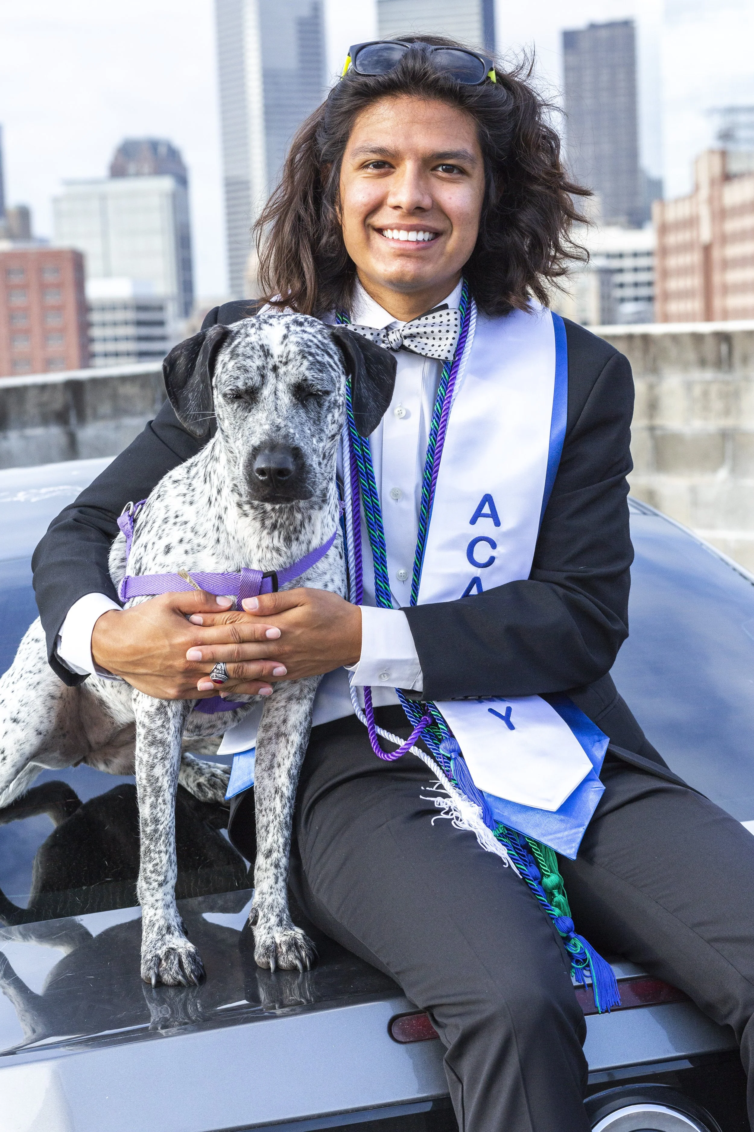 Julio UHD Grad Web (6).JPG