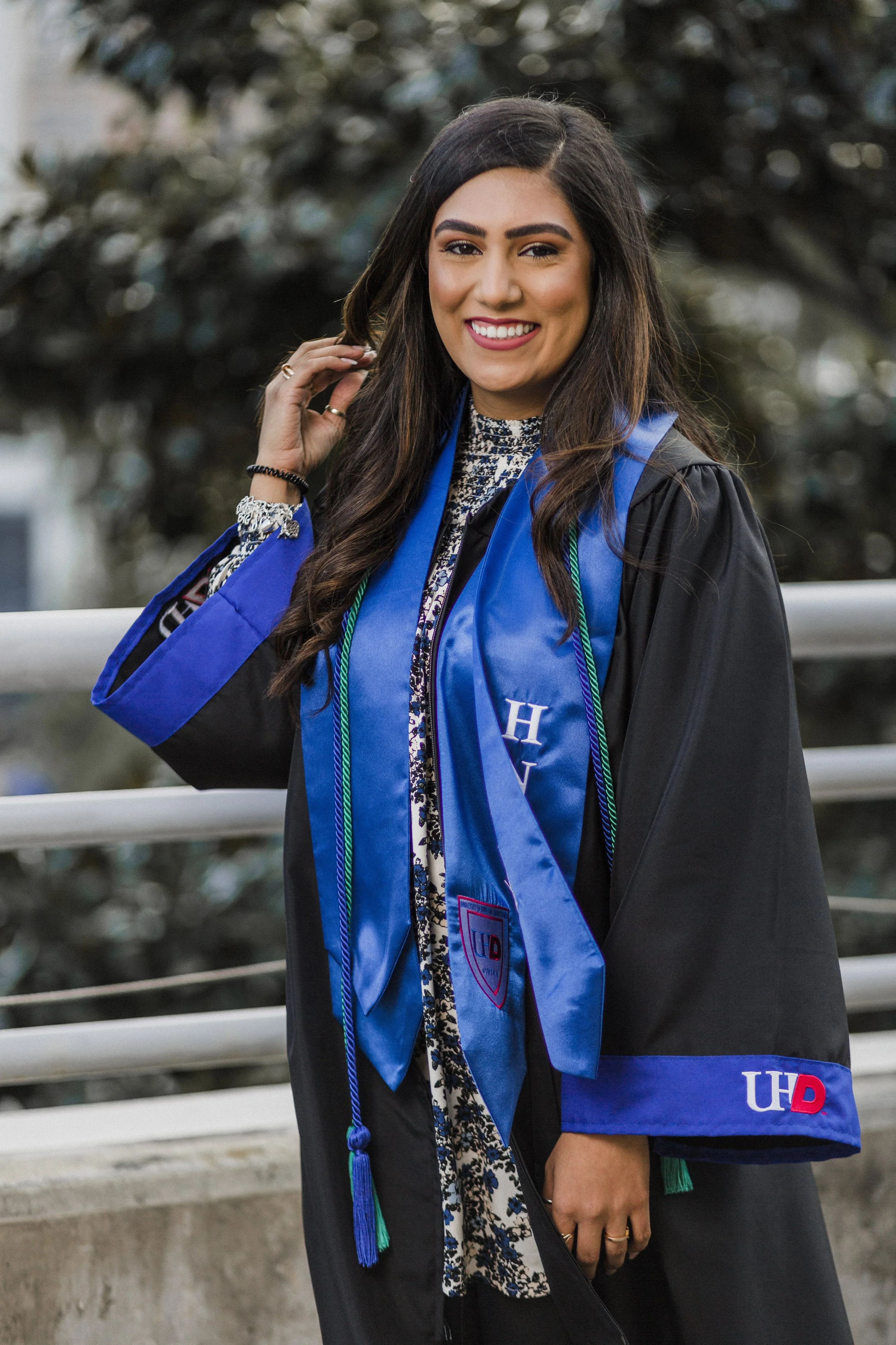 Sara UHD Grad Web (3).jpg