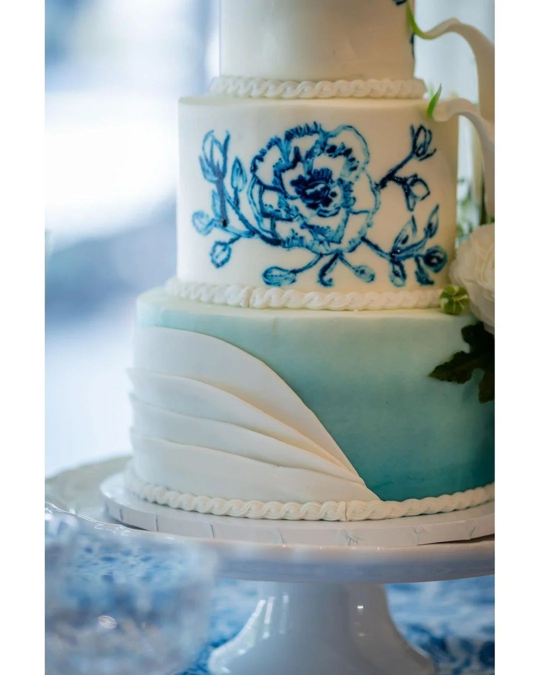 Textured fondant draping gave this cake movement and depth &mdash; inspired by flowing bridal fabrics and the graceful lines of classic southern style.
Planning, Design and Styling, Officiant- @forgetmeknotevents23 Planning, Design, Styling, and Rent