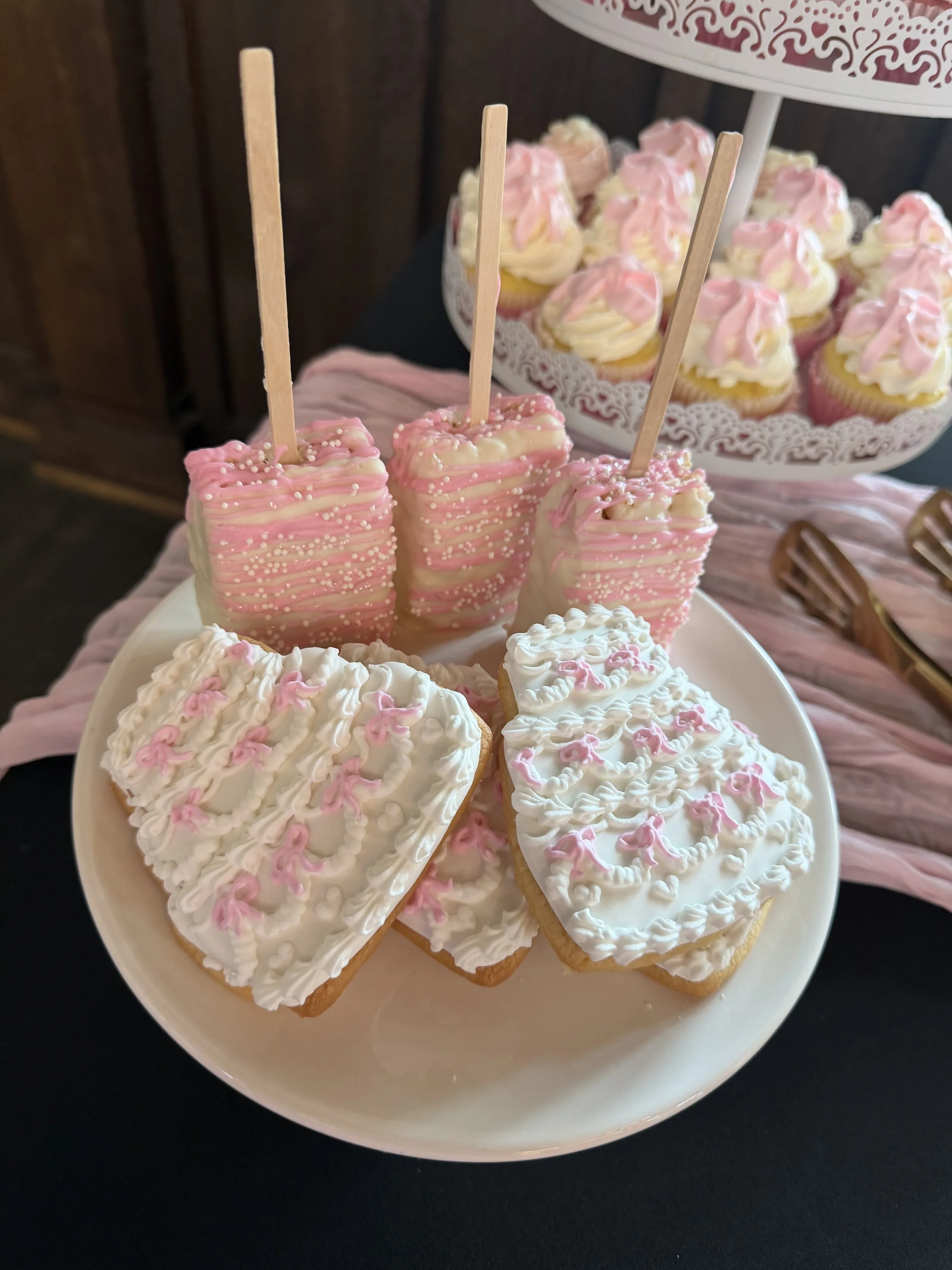 Bridal shoer themed wedding cake sugar cookies
