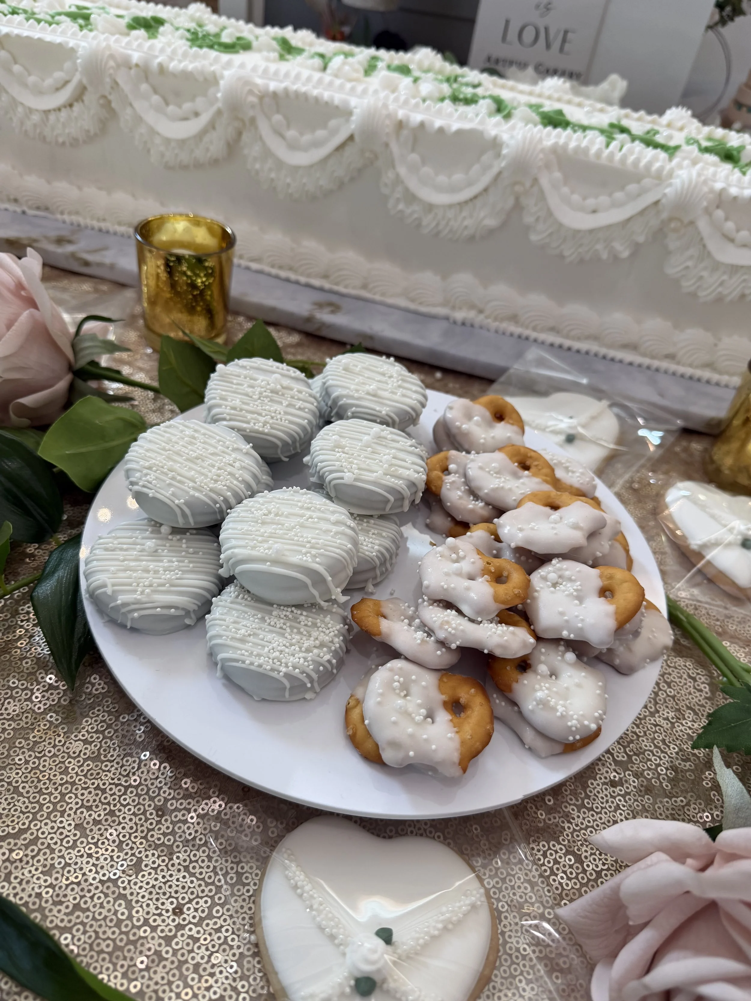 gluten-free dipped Oreos and gluten-free pretzels
