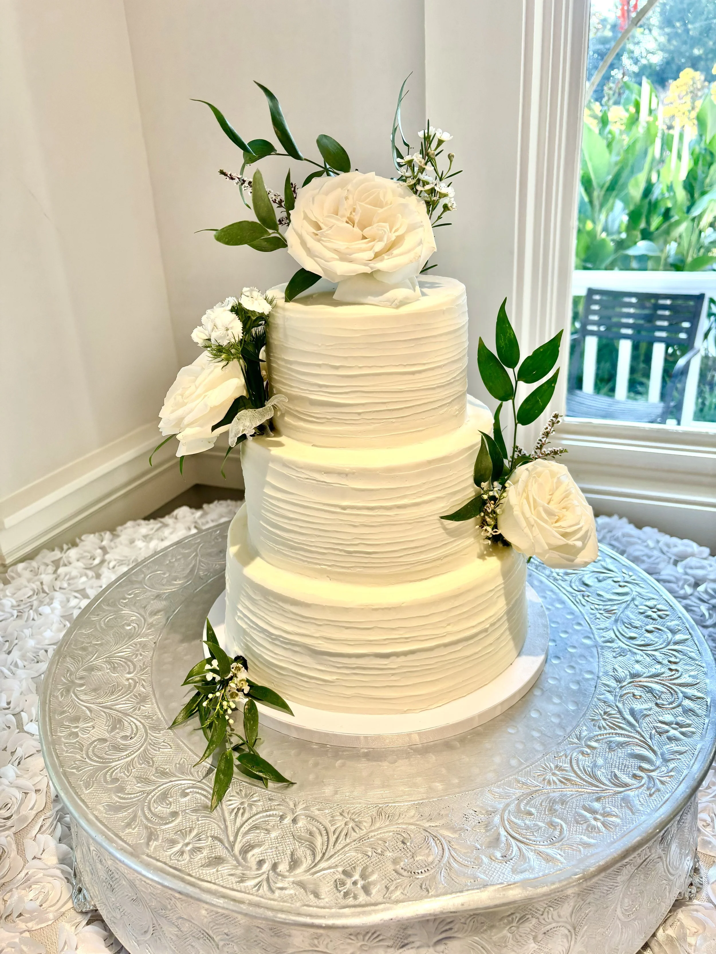 gluten-free carrot wedding cake with textured cream cheese frosting by Atlanta wedding cake baker Artful Cakery by Julie