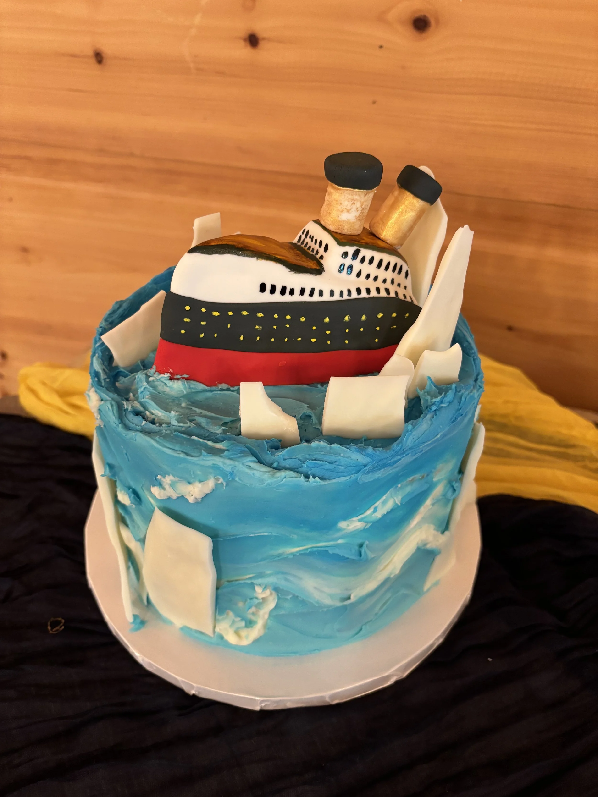 realistic-Titanic-Grooms-cake-Atlanta-GA.jpeg