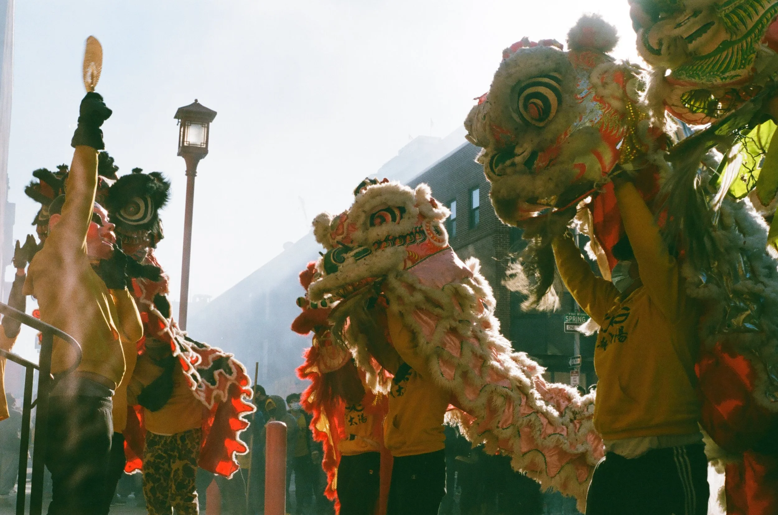Philadelphia Suns perform the traditional three bows during the Lunar New Year parade. (2022)
Lauren Lowe ’17