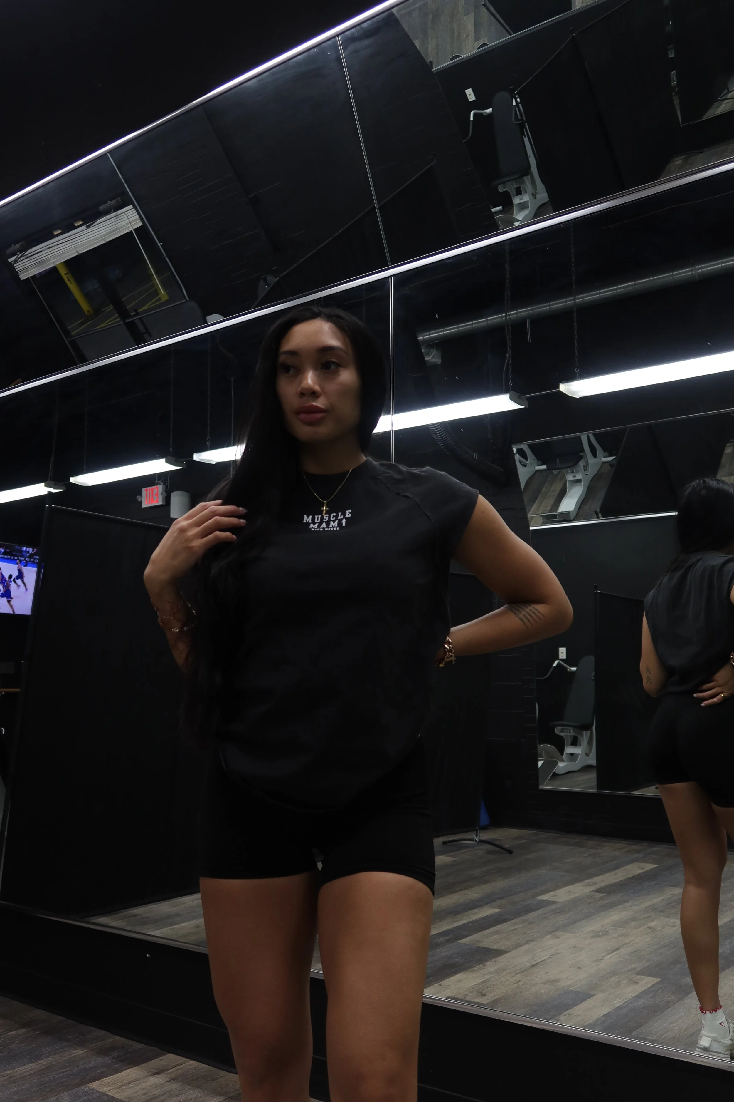 Muscle Mami Sleeveless T-Shirt