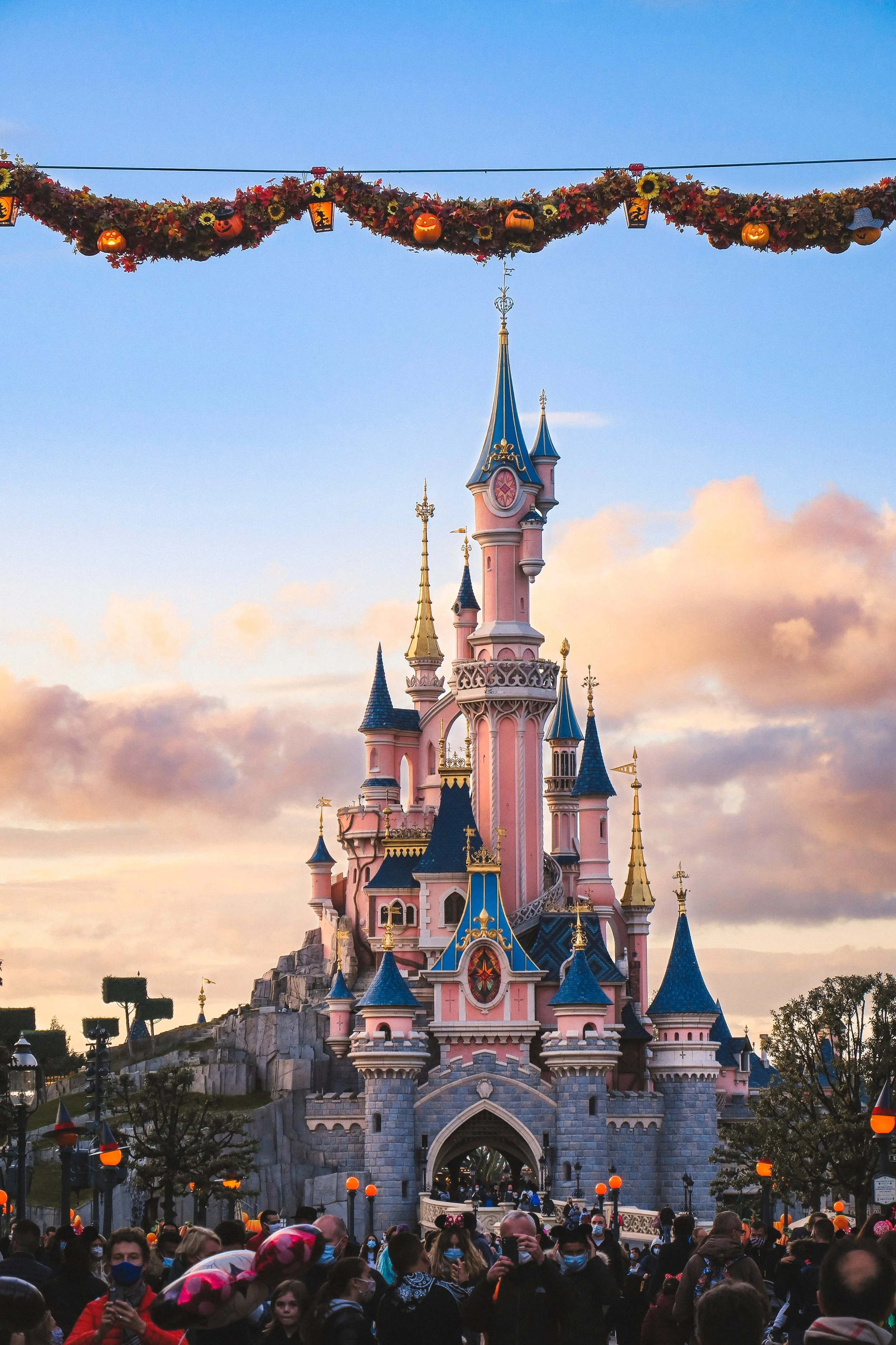 Guide to Disneyland Paris: Tips and tricks to know before you go