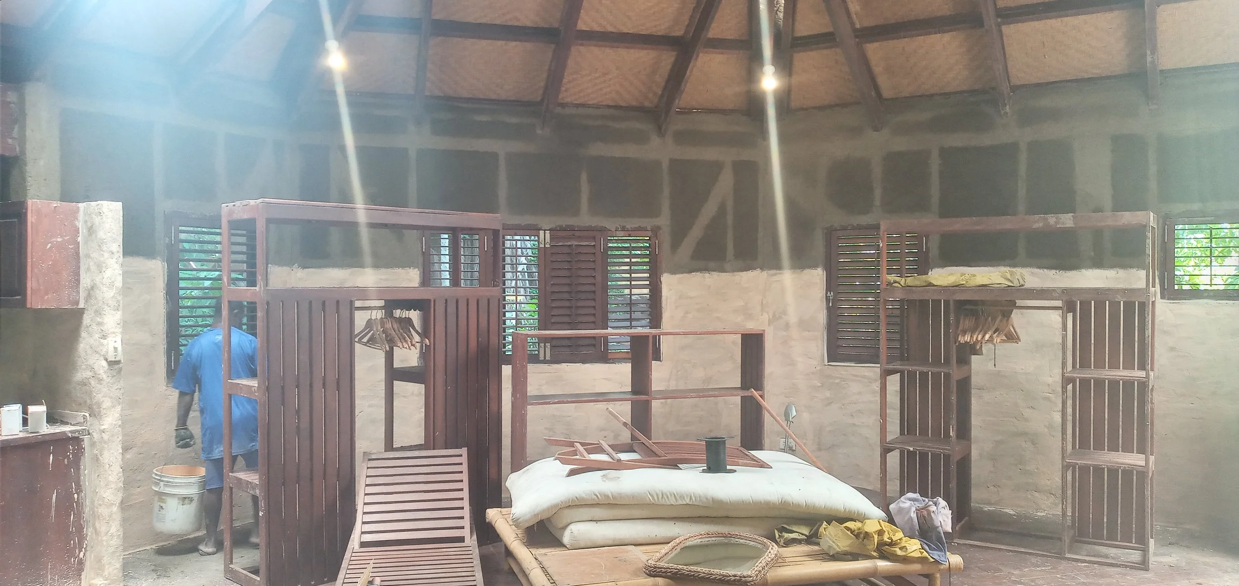 cob building bungalow ecovillage vanuatu