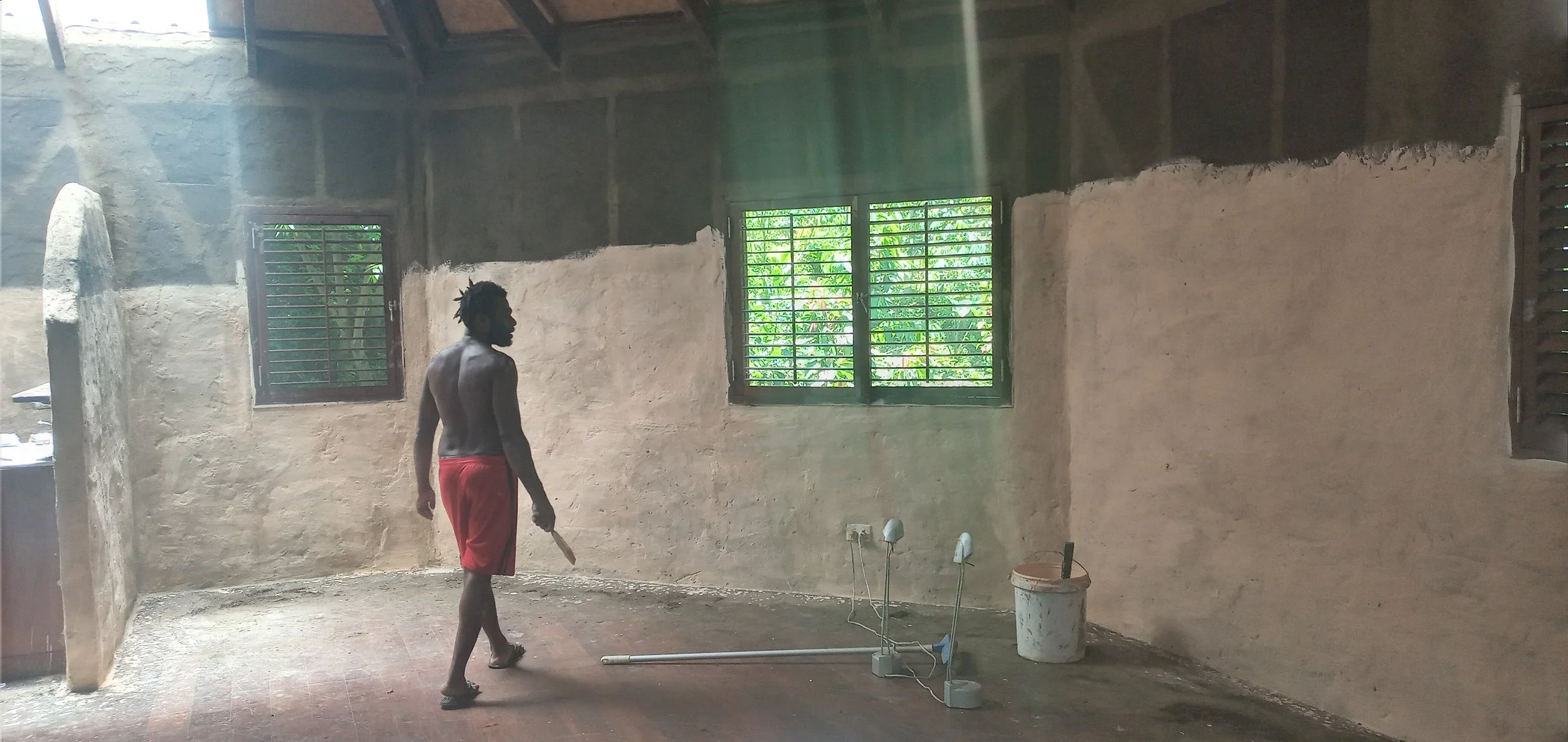 cob building bungalow ecovillage vanuatu