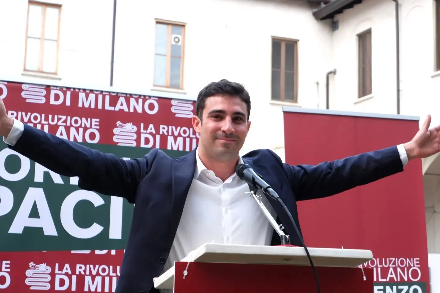 Per fare una rivoluzione servono impegno, organizzazione e tanta, tanta formazione.

Domenica abbiamo dedicato un intero pomeriggio alla formazione delle volontarie e dei volontari della Rivoluzione di Milano, per darci strumenti utili e rendere la c