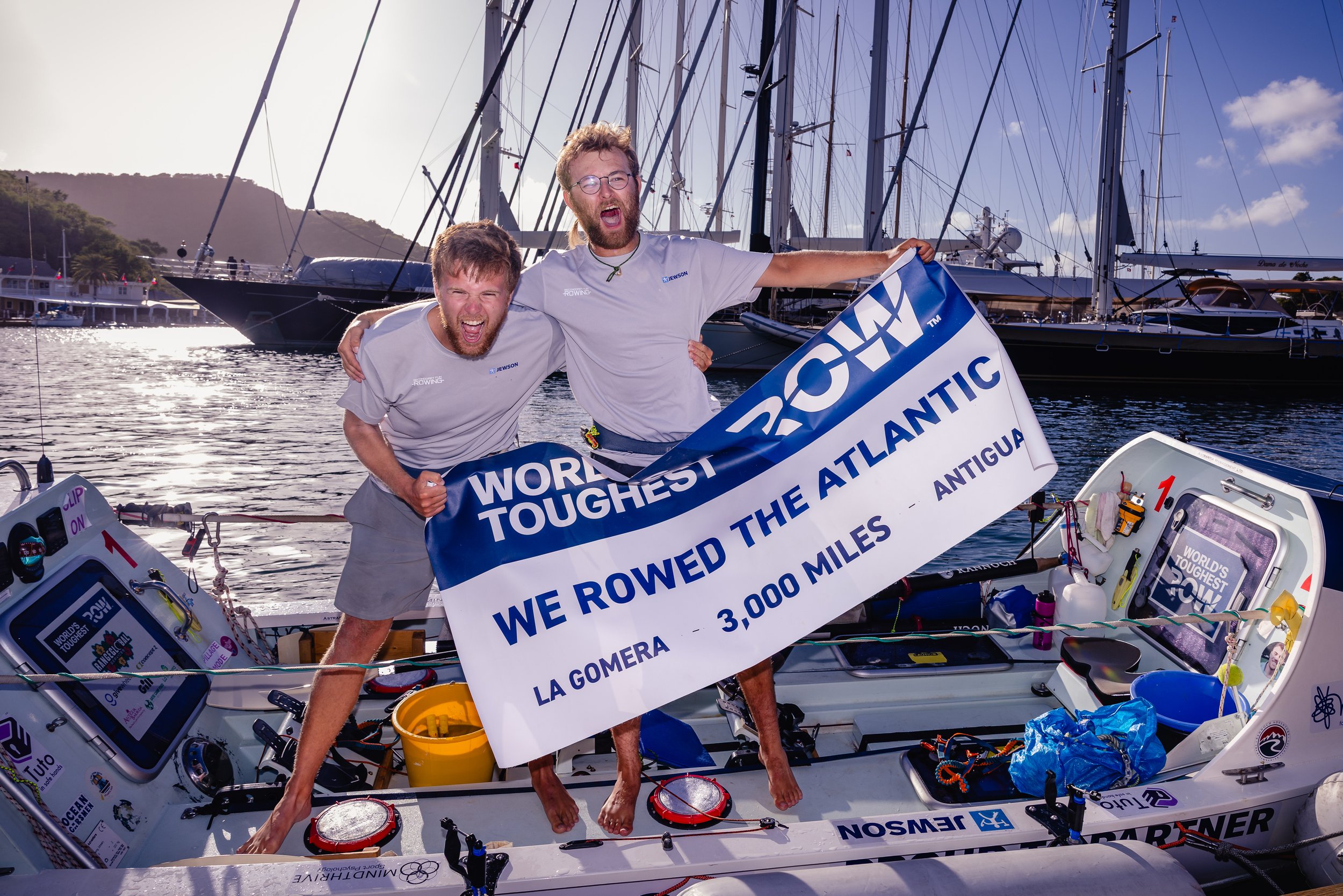 Secondoary Fun Ocean Rowing Team who were trained by The Ocean Rowing Academy