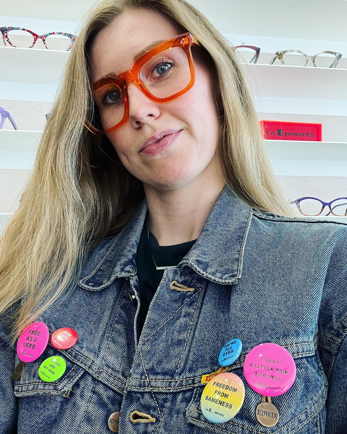 Feeling the vibe in these @laeyeworks 

Frames as unique and cool as you are 😎

#FreedomFromSameness
#ISlayaLittlePairforYou
#LoveLetsGo