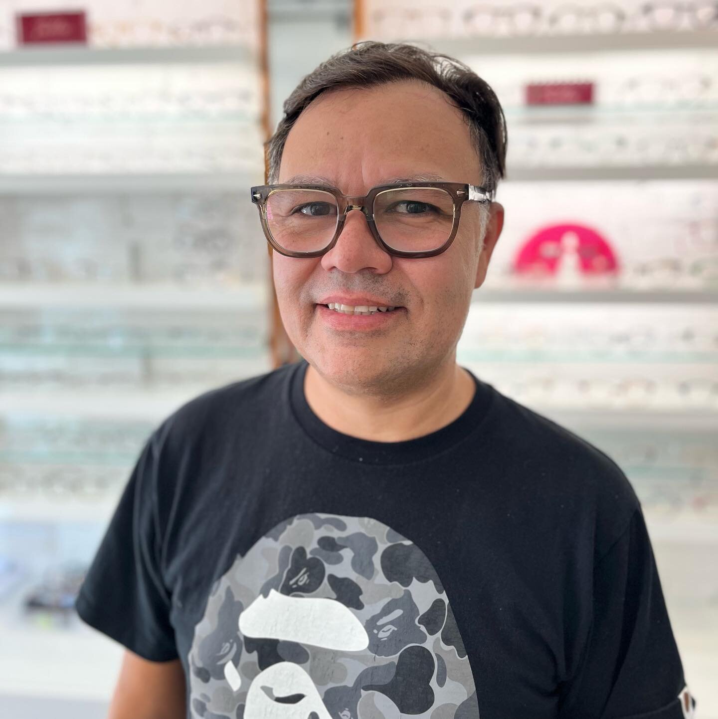 These @ahlem Jaures frames in Smokedlight look so great on our patient! 🤩

#newframes #newglasses #eyecare