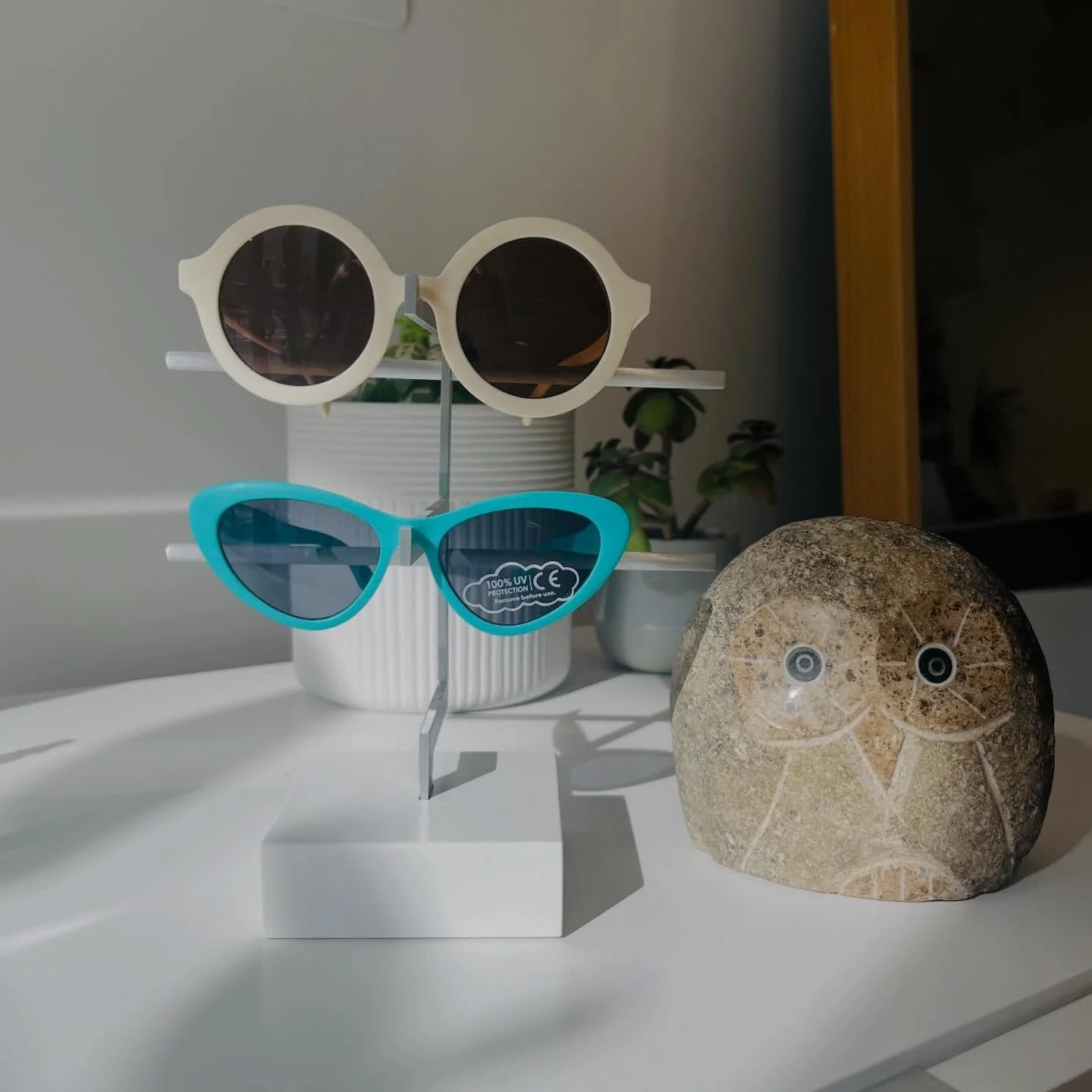 Whether you&rsquo;re off on an adventure or sticking close to home this March Break make sure your kids eyes are protected! 
Sunglasses like @babiators are a great way to keep your eyes happy and healthy year round ☀️🕶️

#sunglasses #babiators #eyep