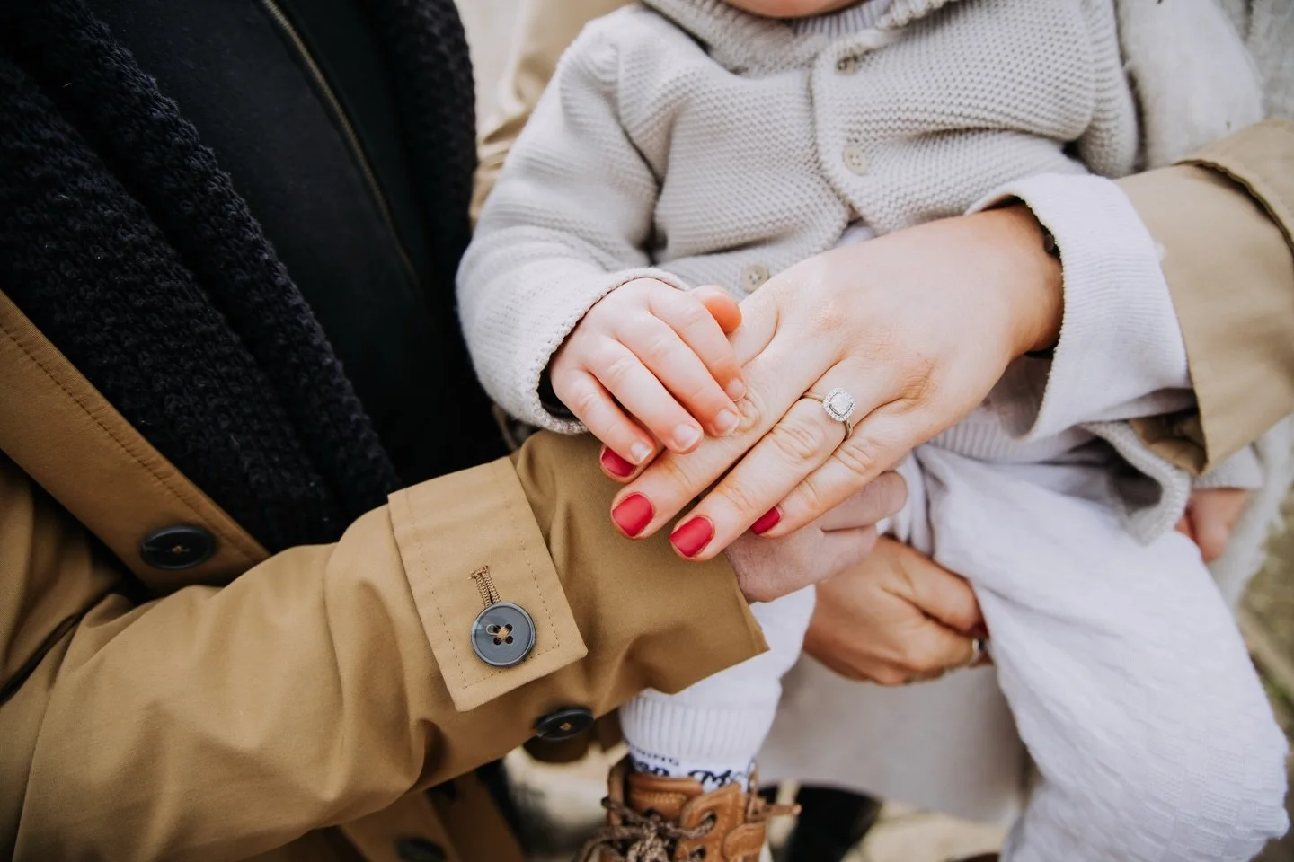 Part 2 of my real engaged couple photo workshop 📸❤️💍 This is the gorgeous Robyn &amp; Mark with their adorable little boy. 

It was such a sweet session and I&rsquo;m so excited for them all! 

.
.
.
#engagementphotoshoot #essexweddingphotographer 