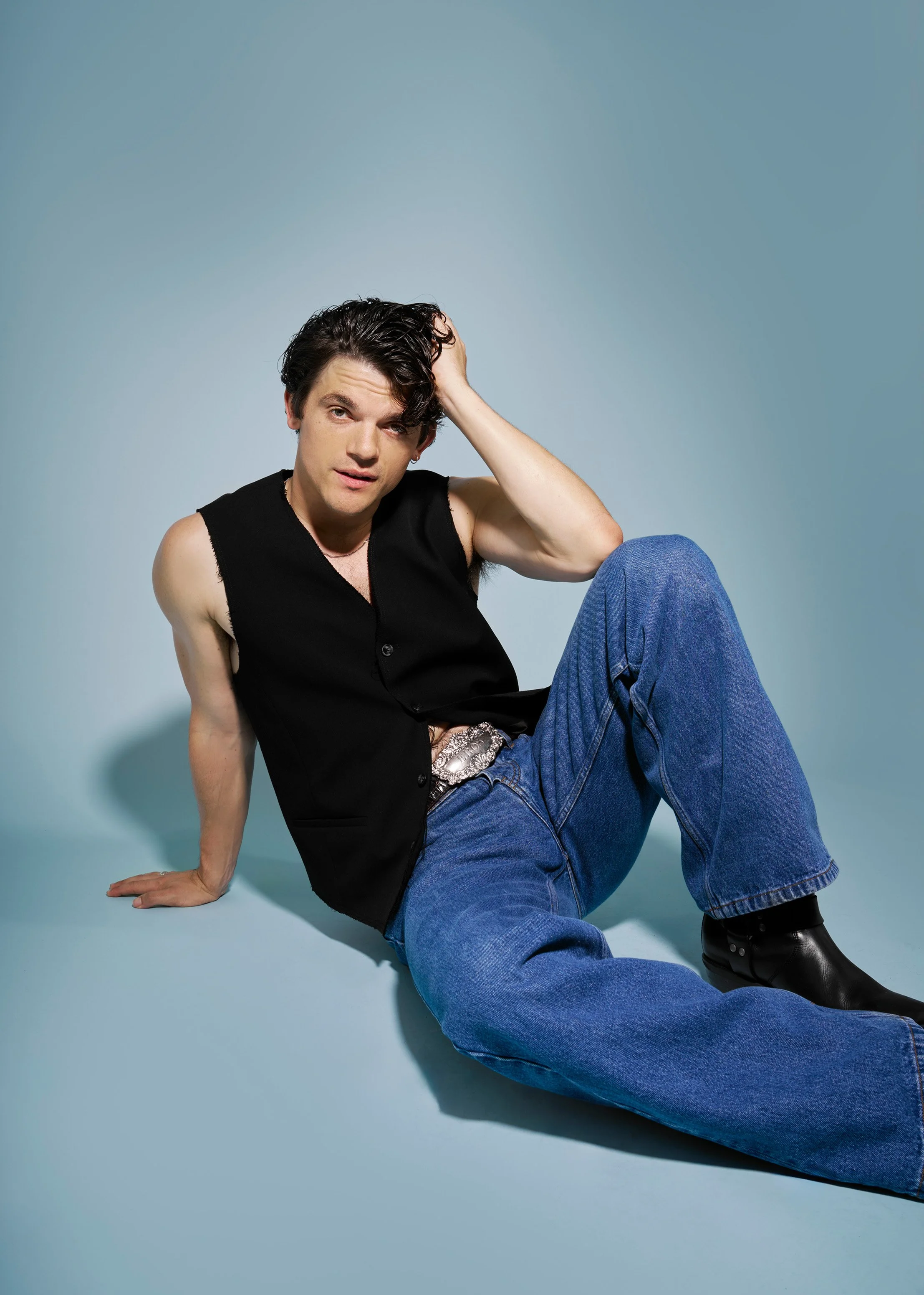 edward-bluemel-by-carys-huws-6.jpg