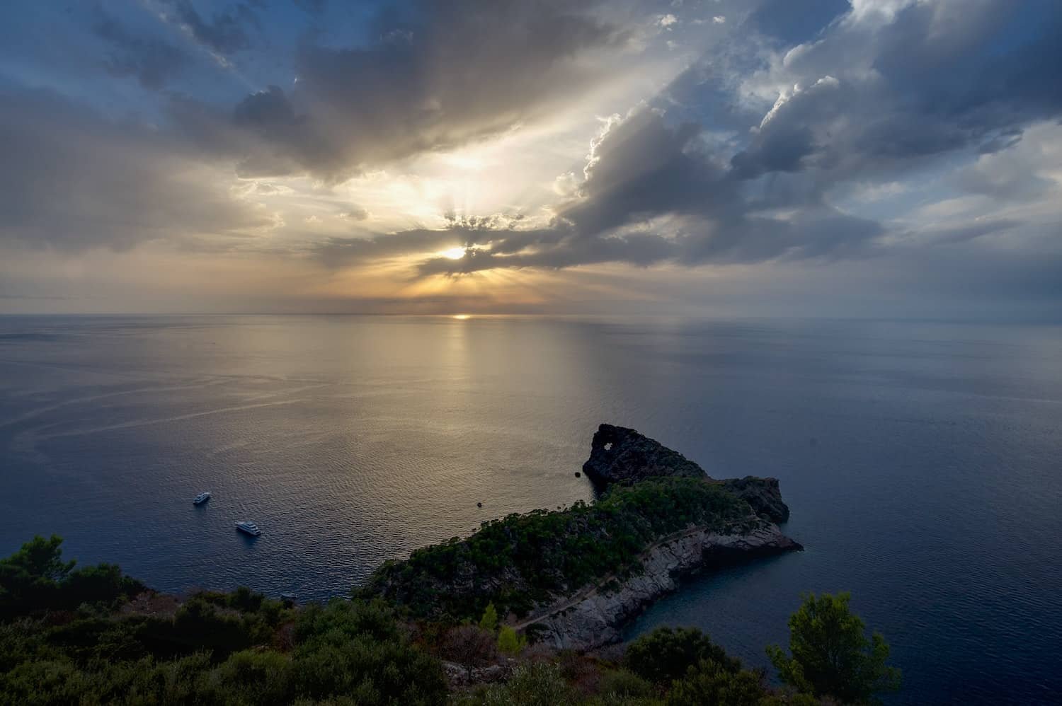 deia mallorca travel blog Sa Foradada