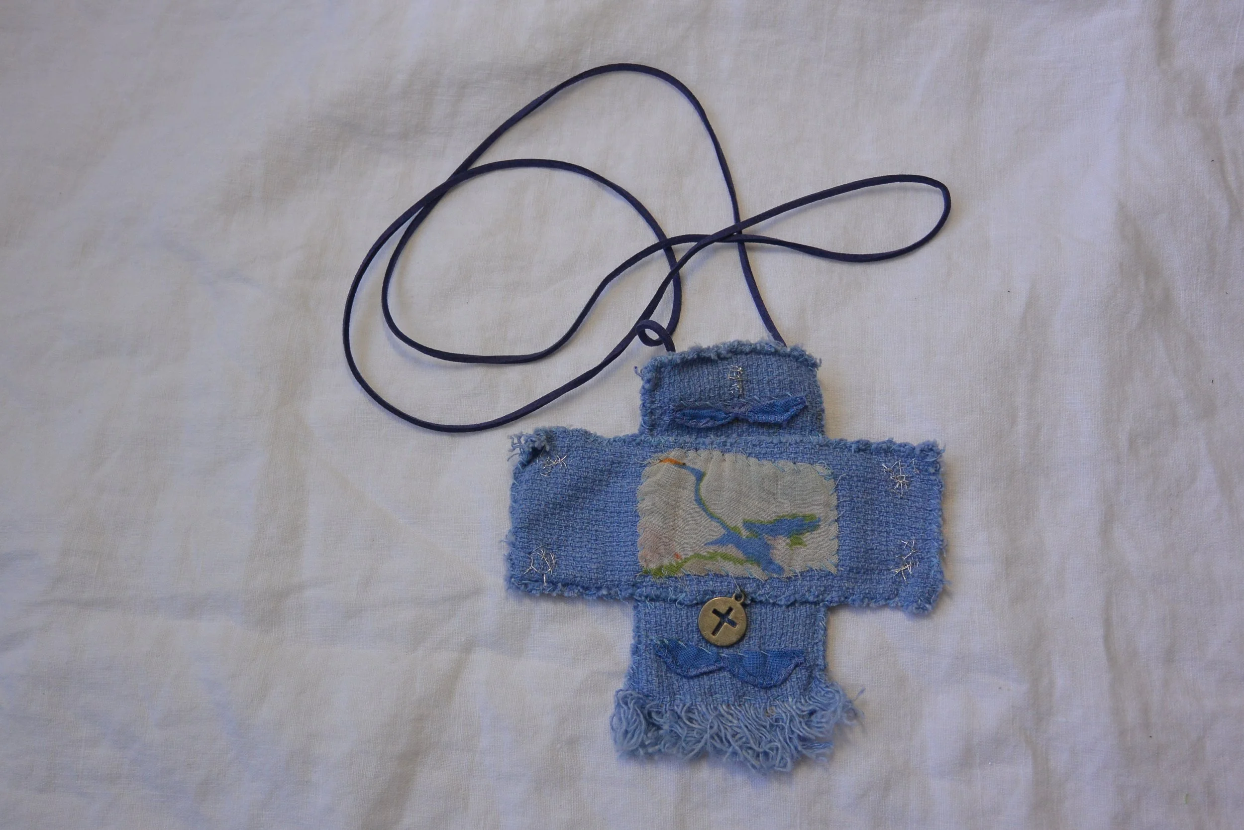 Textile Cross