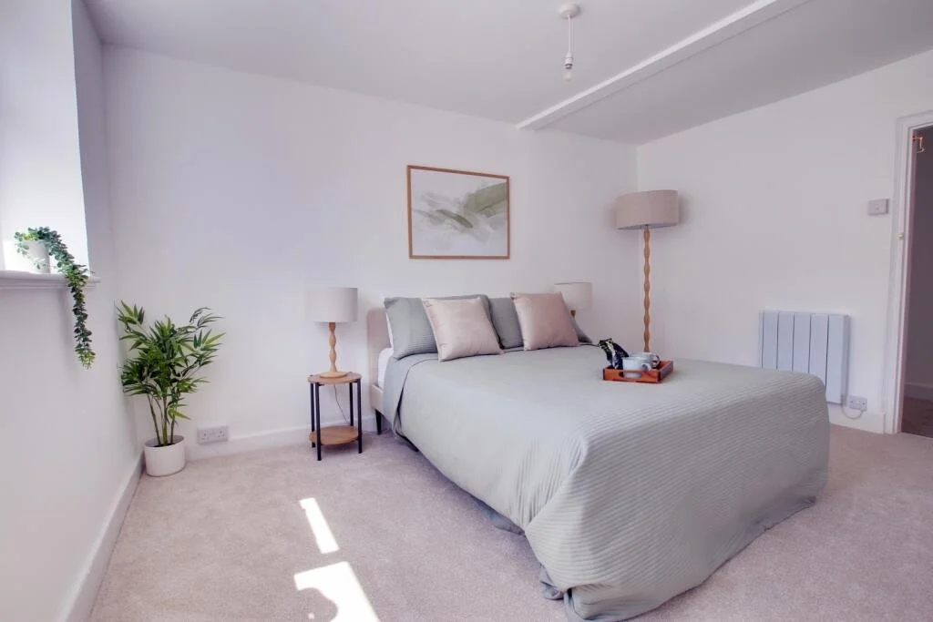 Bedroom 2a.jpeg