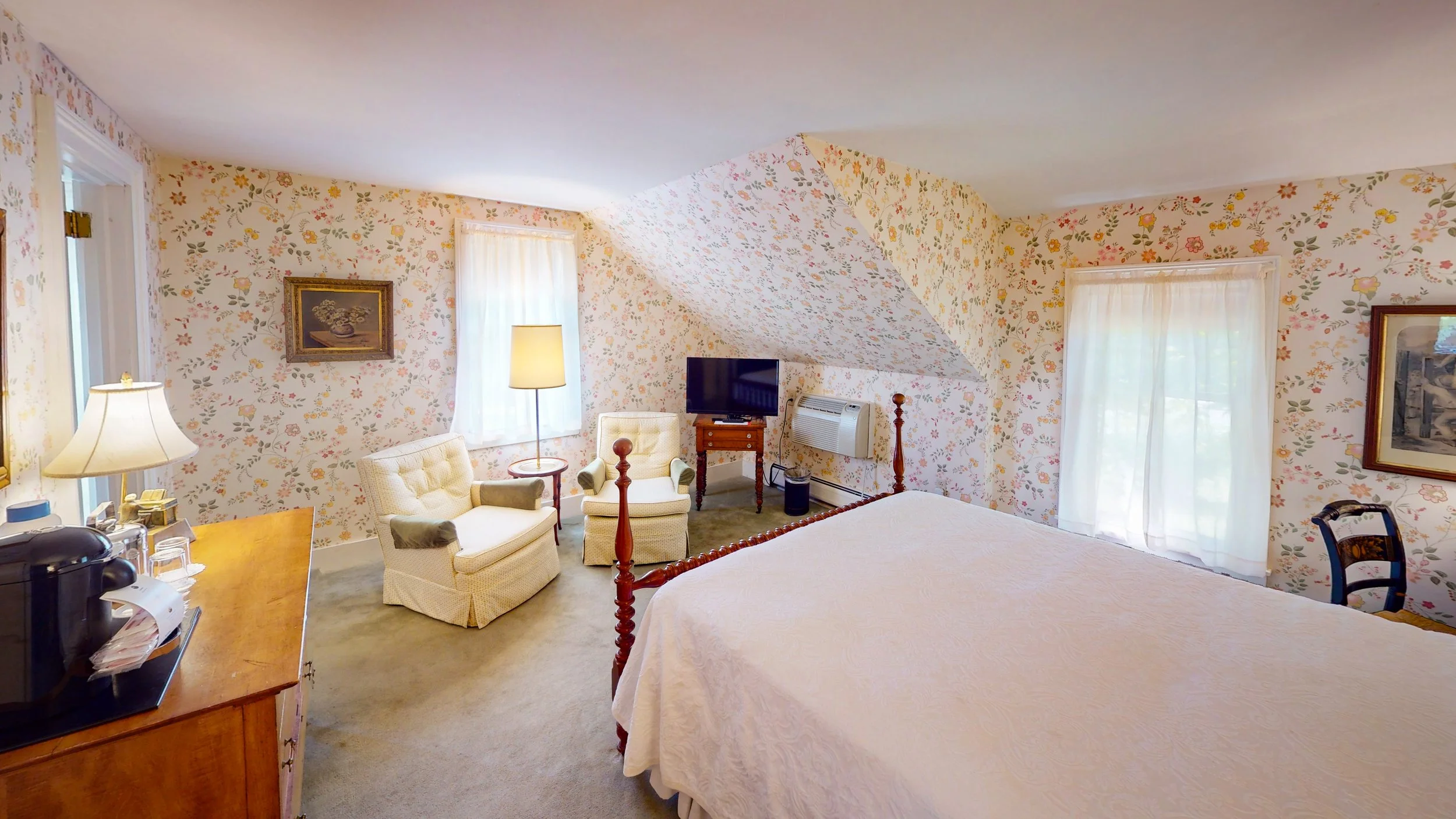 O-Brien-House-Bedroom 4-2.jpg