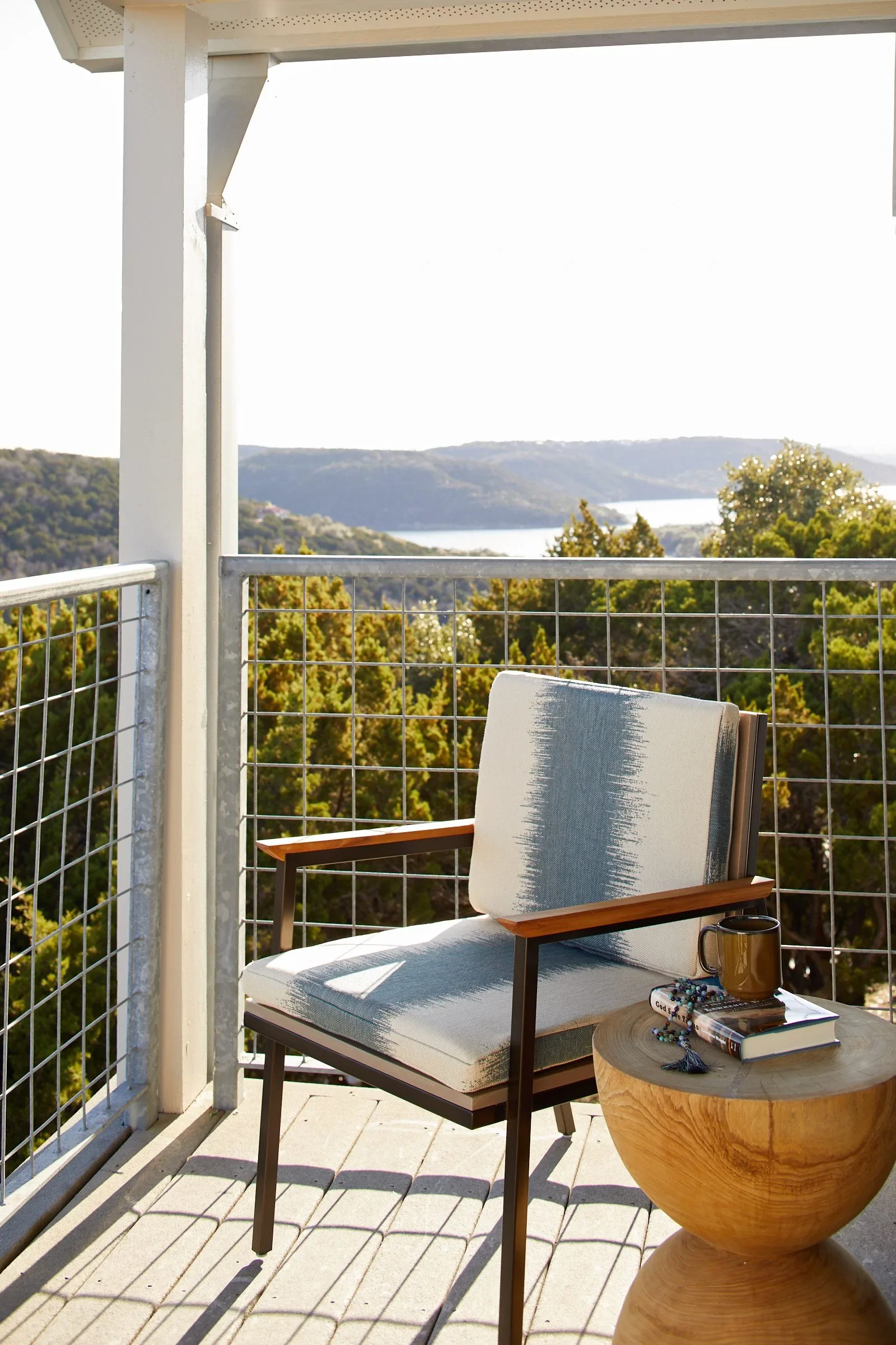 AUS_190105_room_balcony_1090.webp