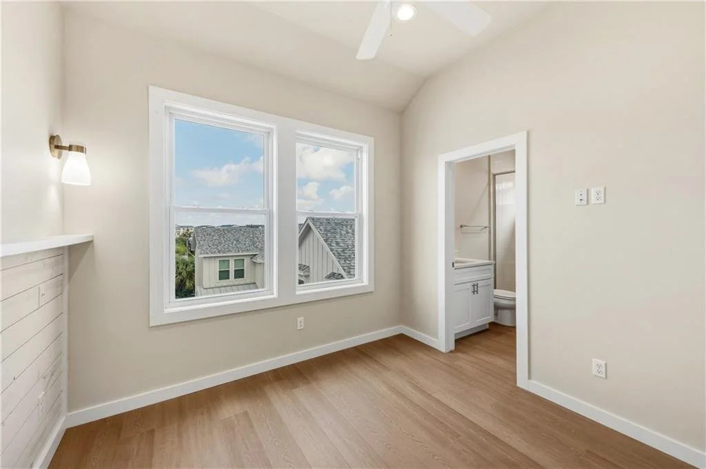 Unit 2, Palms at Old Town 33.jpg