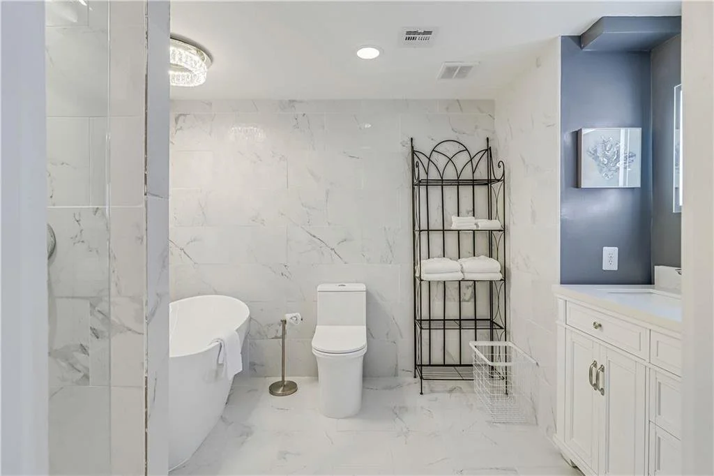 210 Casa Condos 26.jpeg