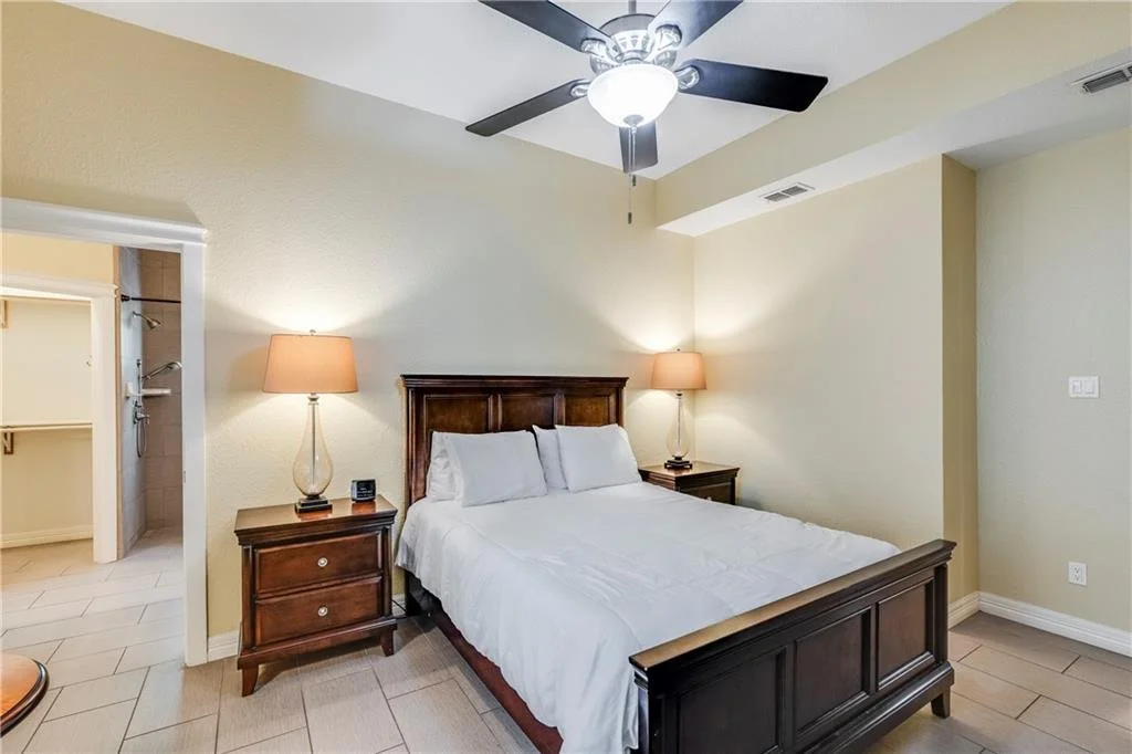 507 E Cotter Ave 15.jpeg