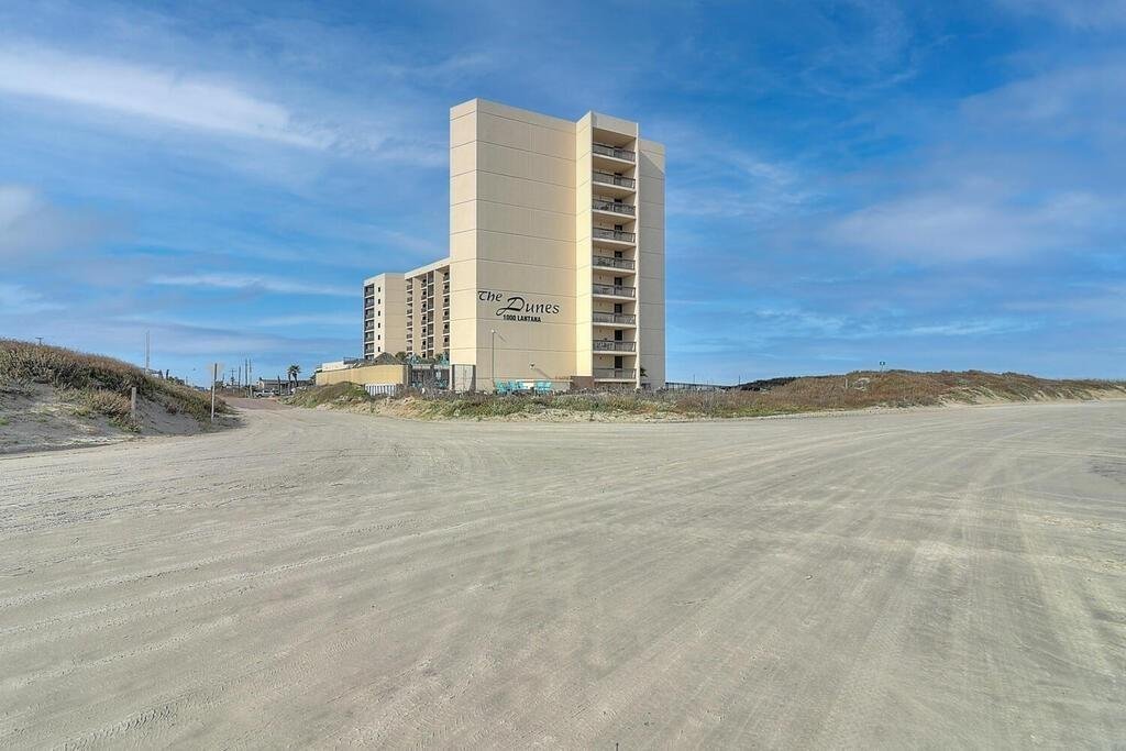 Dunes Condo 603 - 40.jpeg