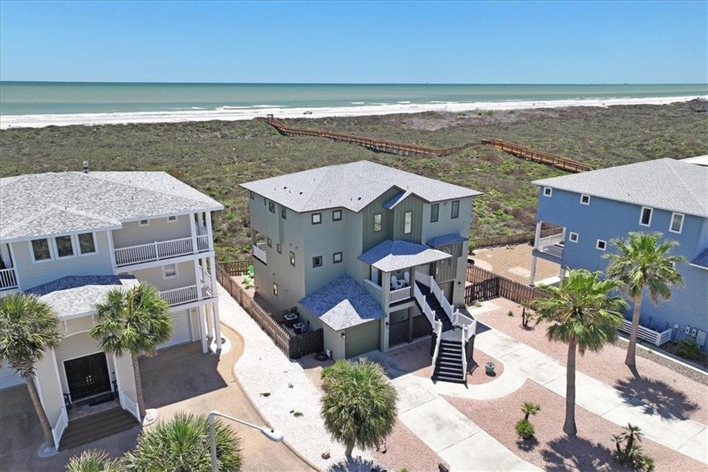 880 Oceanside 38.jpeg