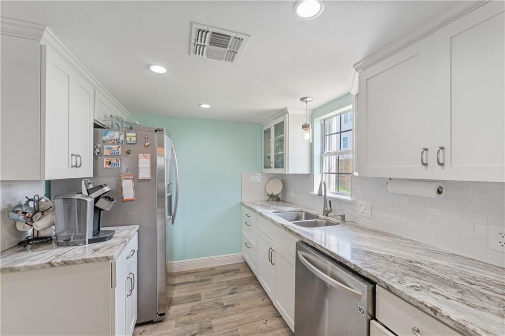 404 Mercer Street 7.jpeg