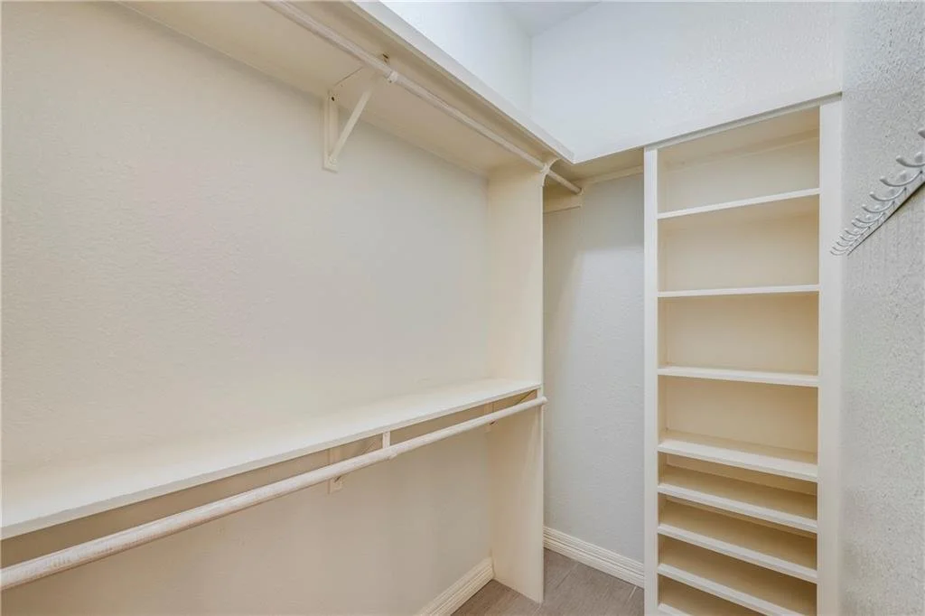 507 E Cotter 21.jpg