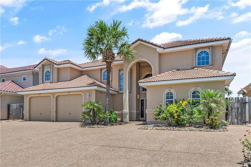 434 Marina Dr 1.jpg