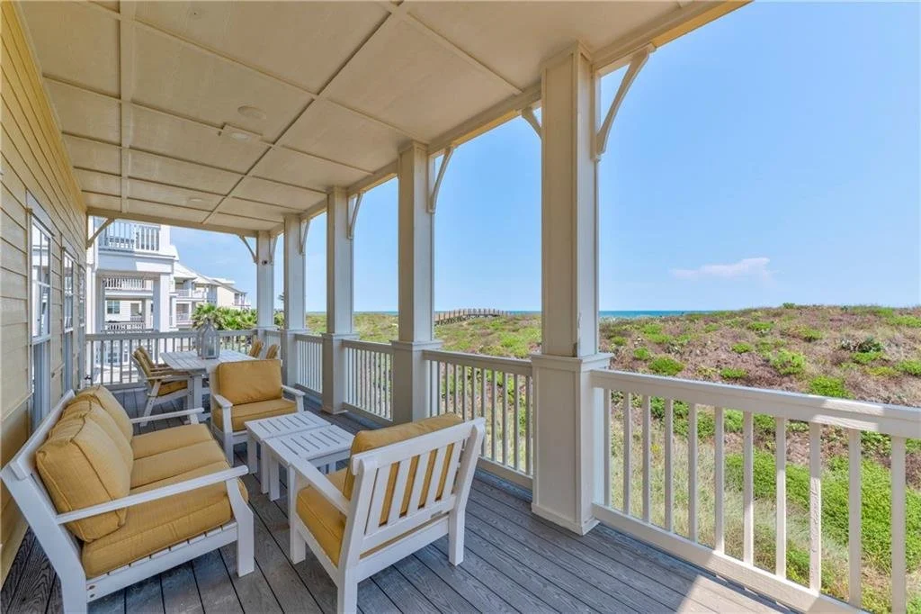 160 Seaside Dr 6.jpg