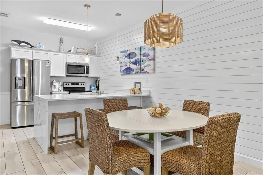 102 Beachside 11.jpg